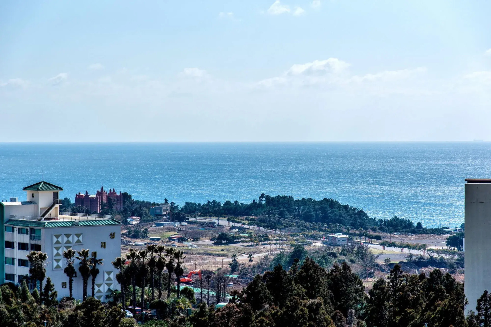 Jungmoon J Hill & City Hotel