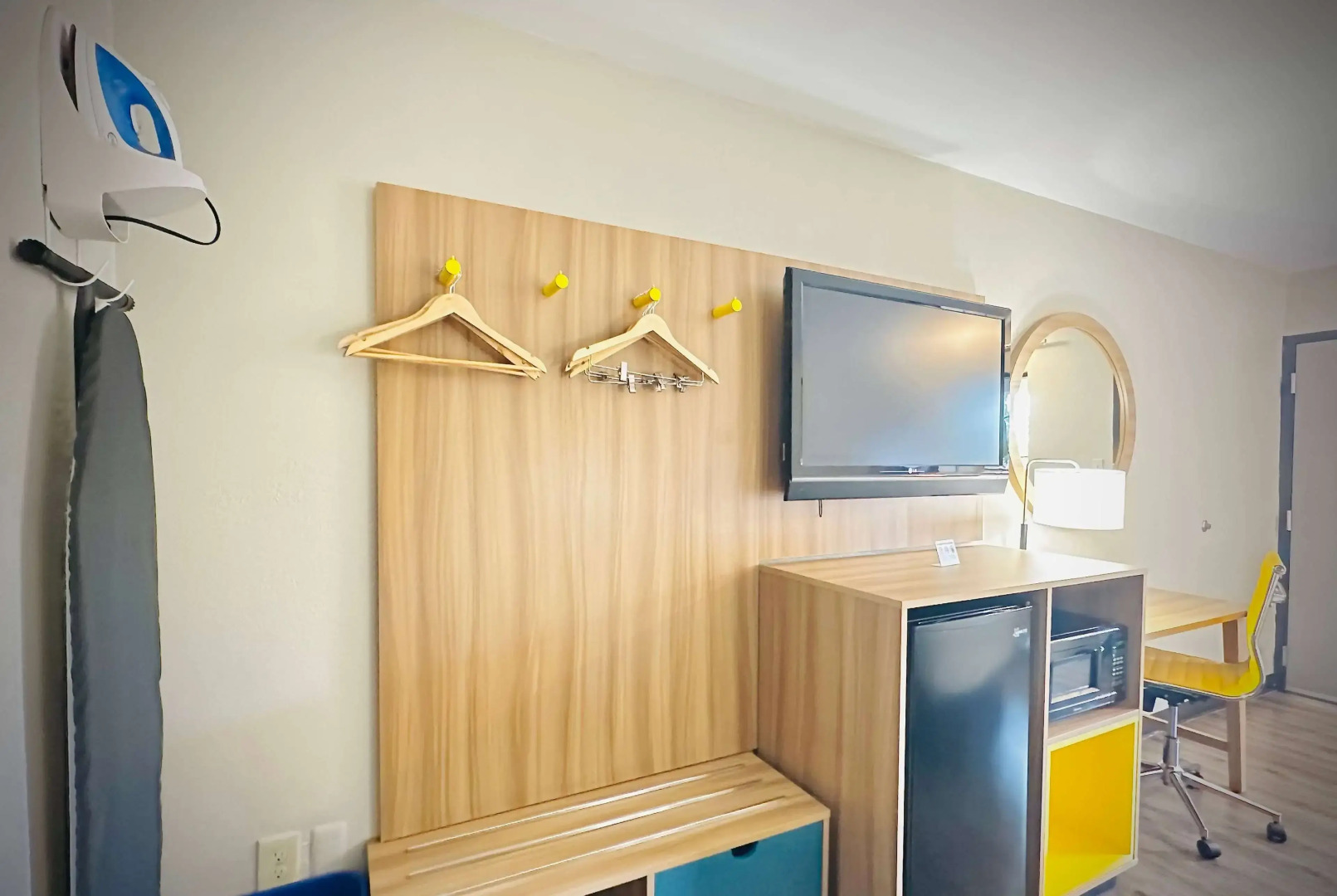 Days Inn by Wyndham WestEnd Alexandria,VA Washington DC Area