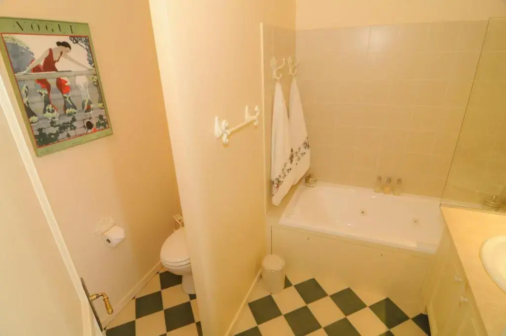 Le Domaine du Chateau Des Gipieres by Ateya Vacances