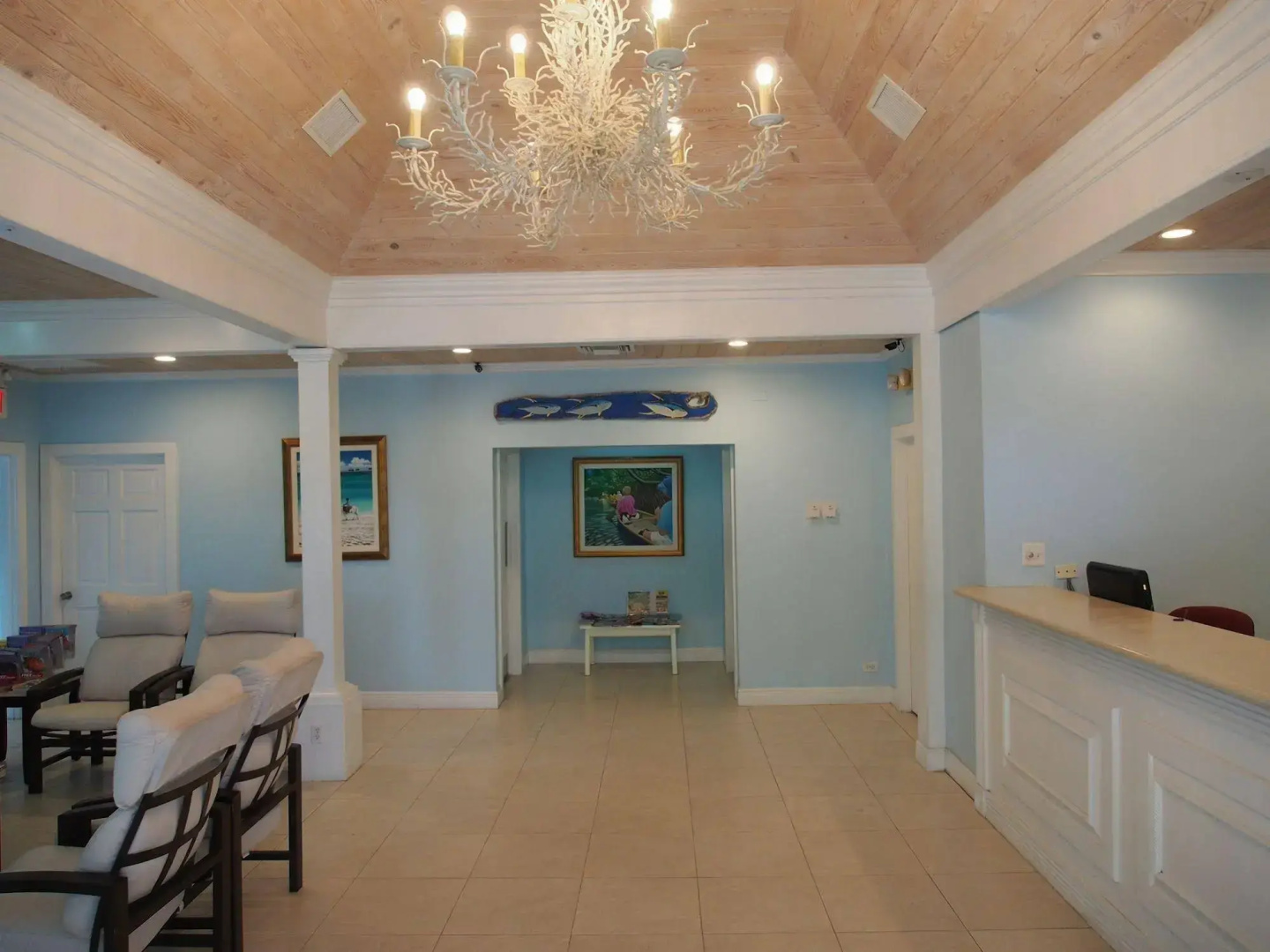 Paradise Island Beach Club by RedAwning