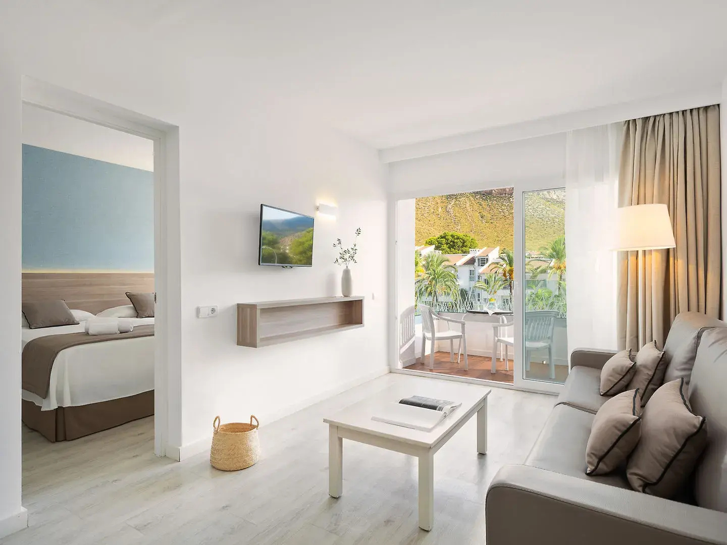 Puerto Azul Suite Hotel
