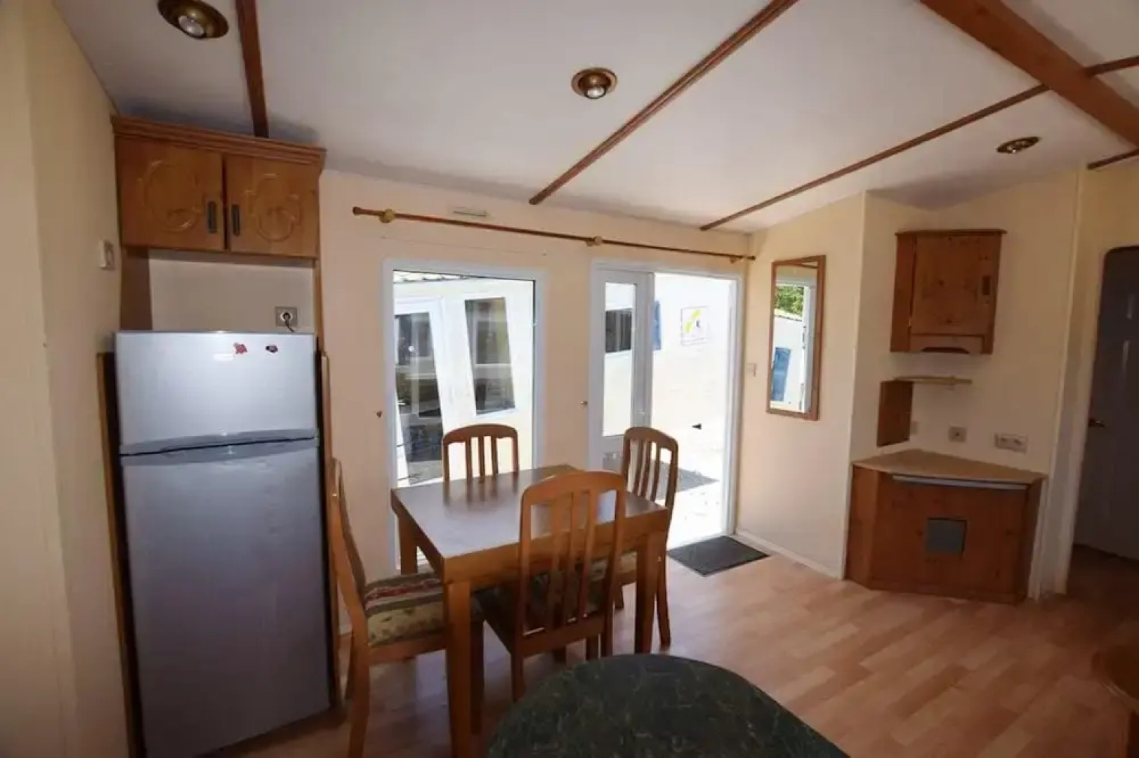 Bungalow With 3 Bedrooms in Saint-jean-de-monts, With Pool Access and Furnished Garden - 2 km From the Beach