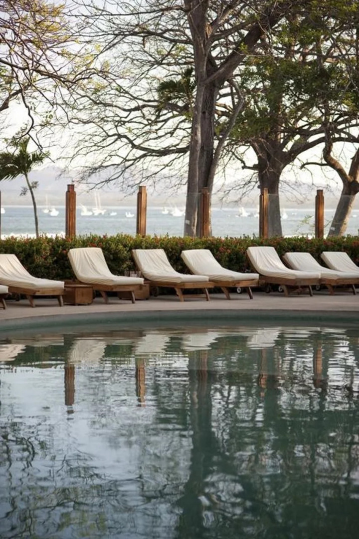 Capitán Suizo Beachfront Boutique Hotel