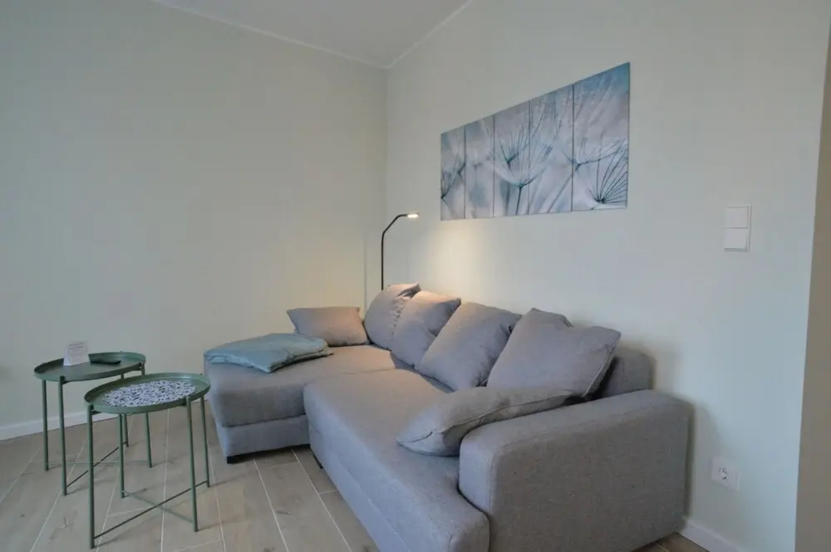 Grey House Apartments Grossbeeren