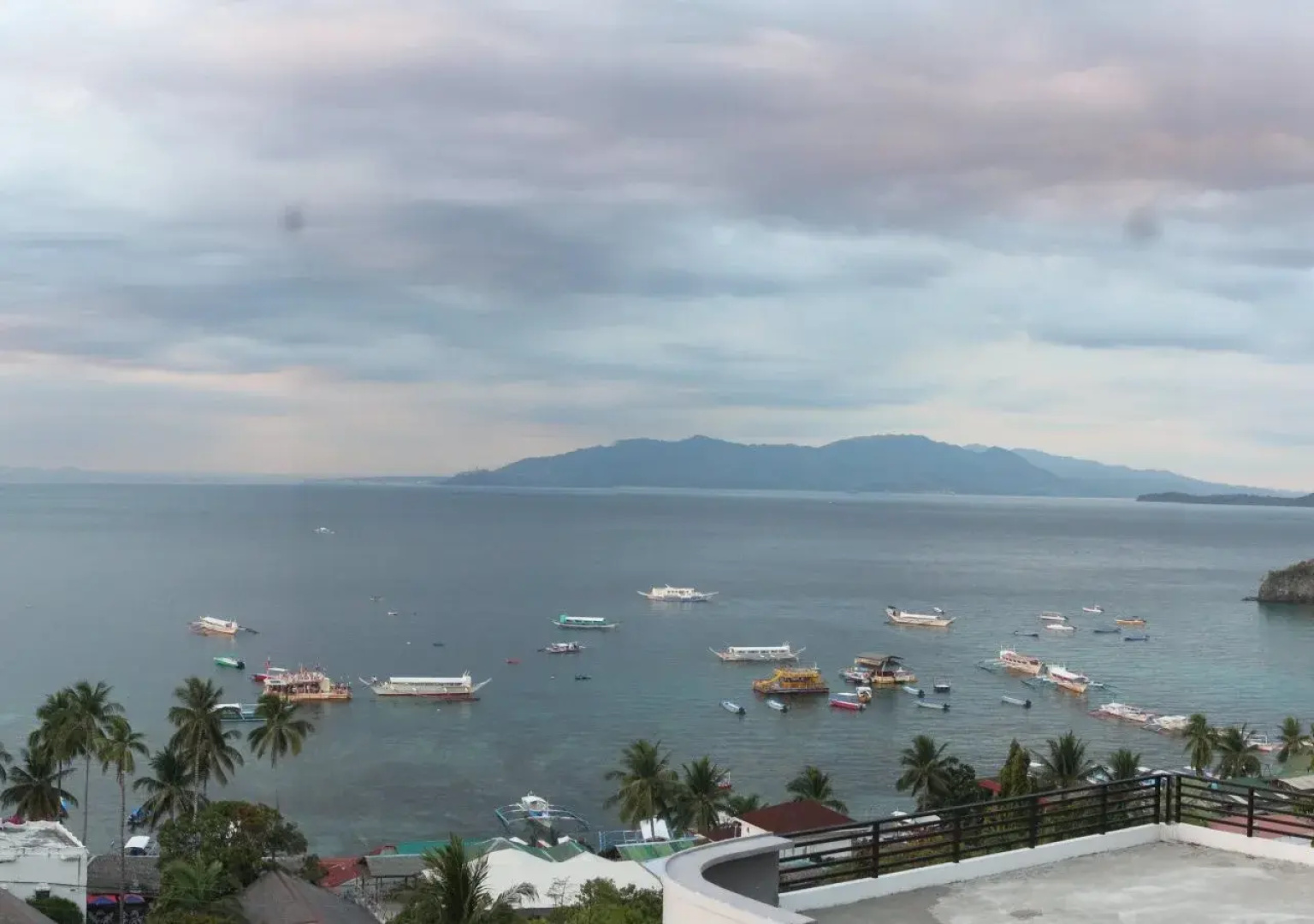 Manarra Seaview Resort