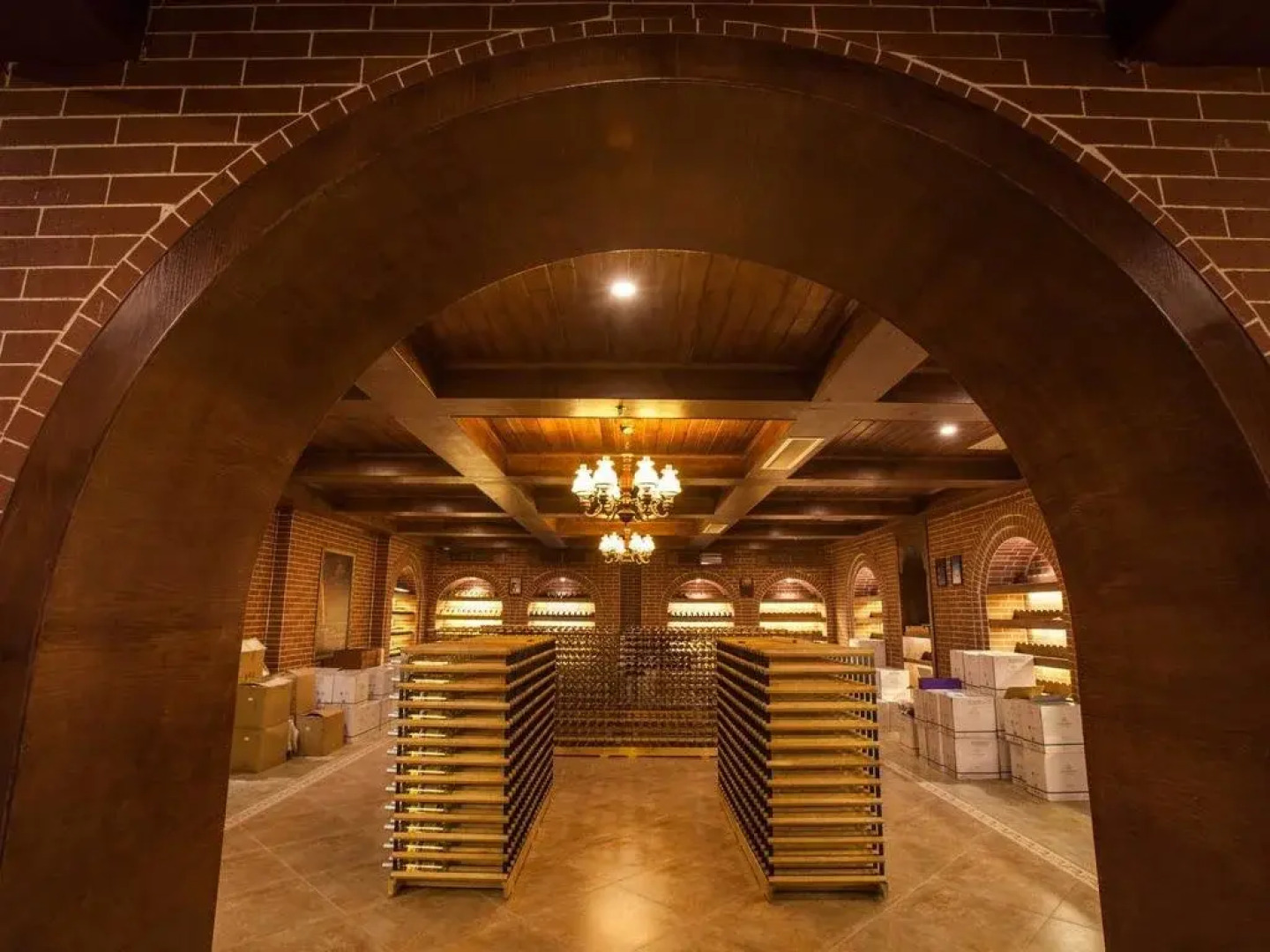 Junding Huayue Hotel