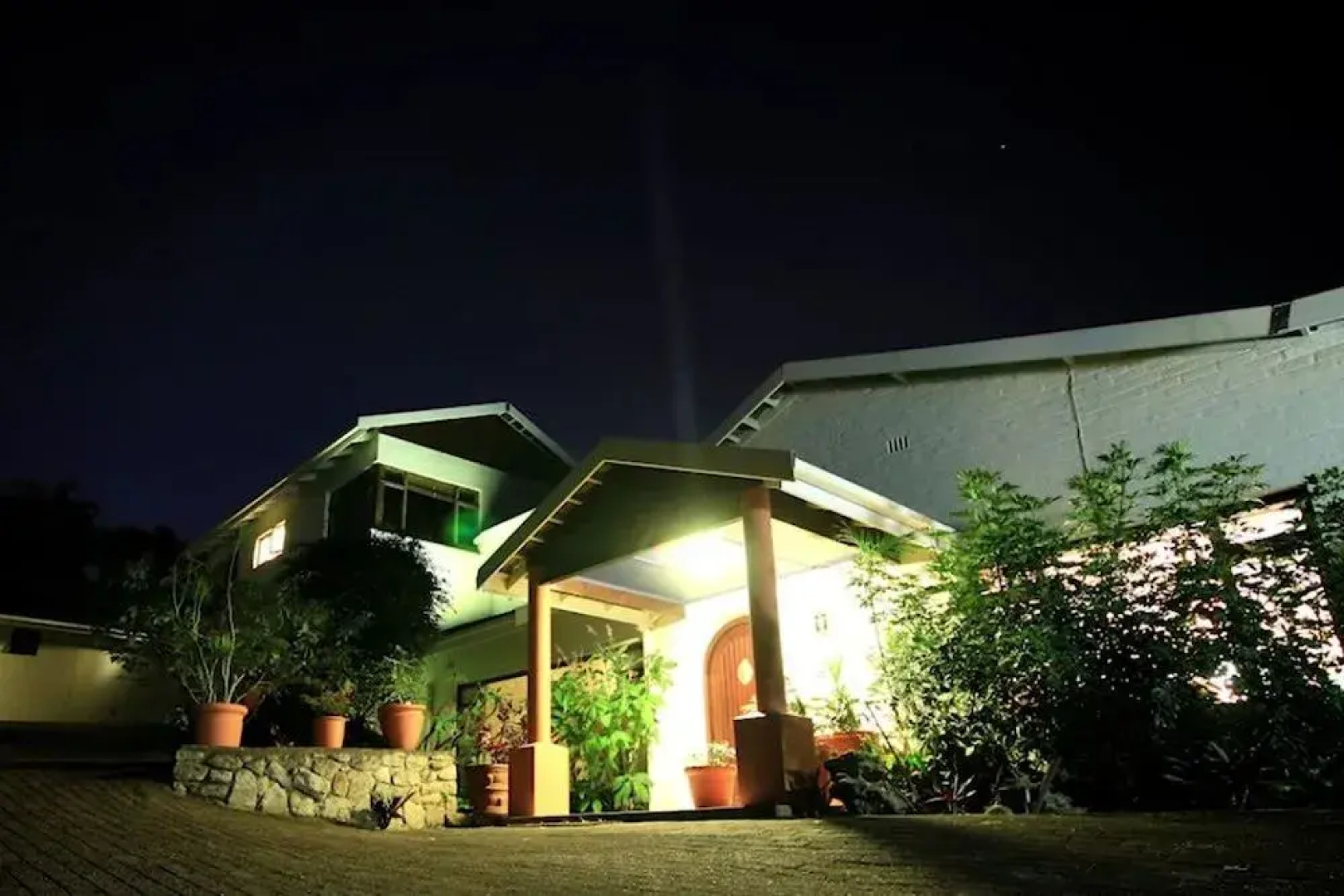 Wailana Beach Lodge