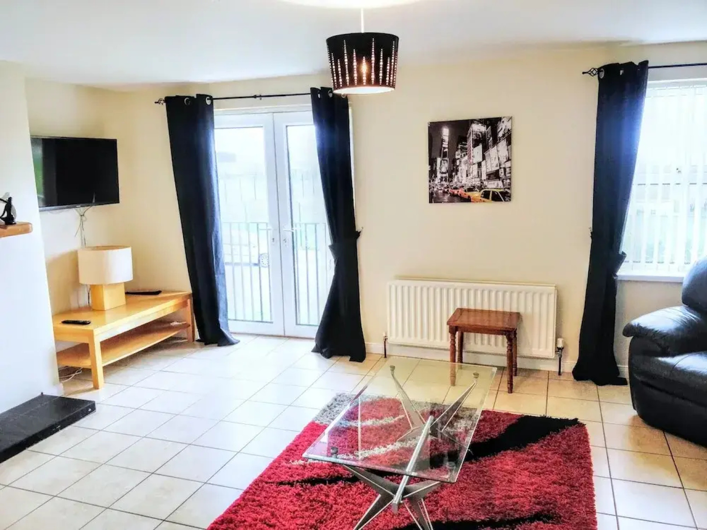 Millie and Charley's Apartments
