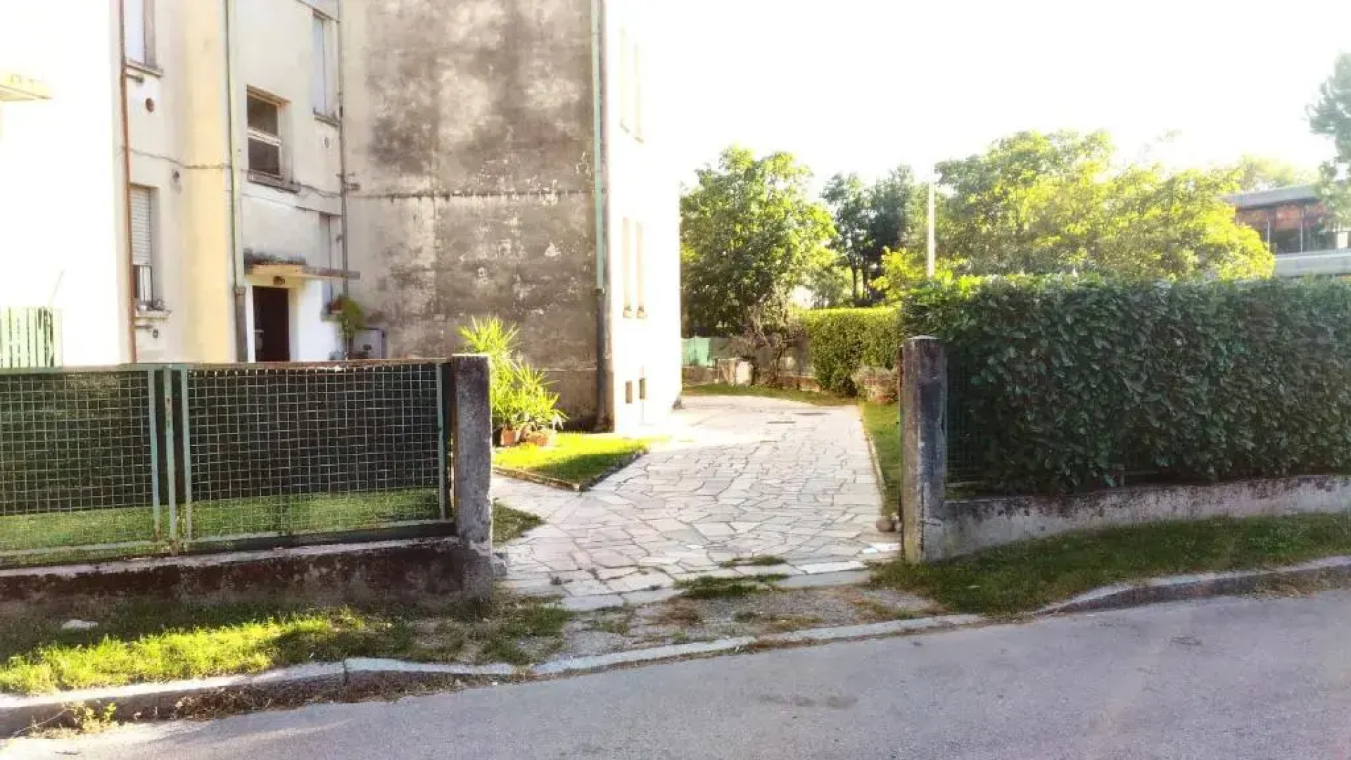 Sweetheart Apartment