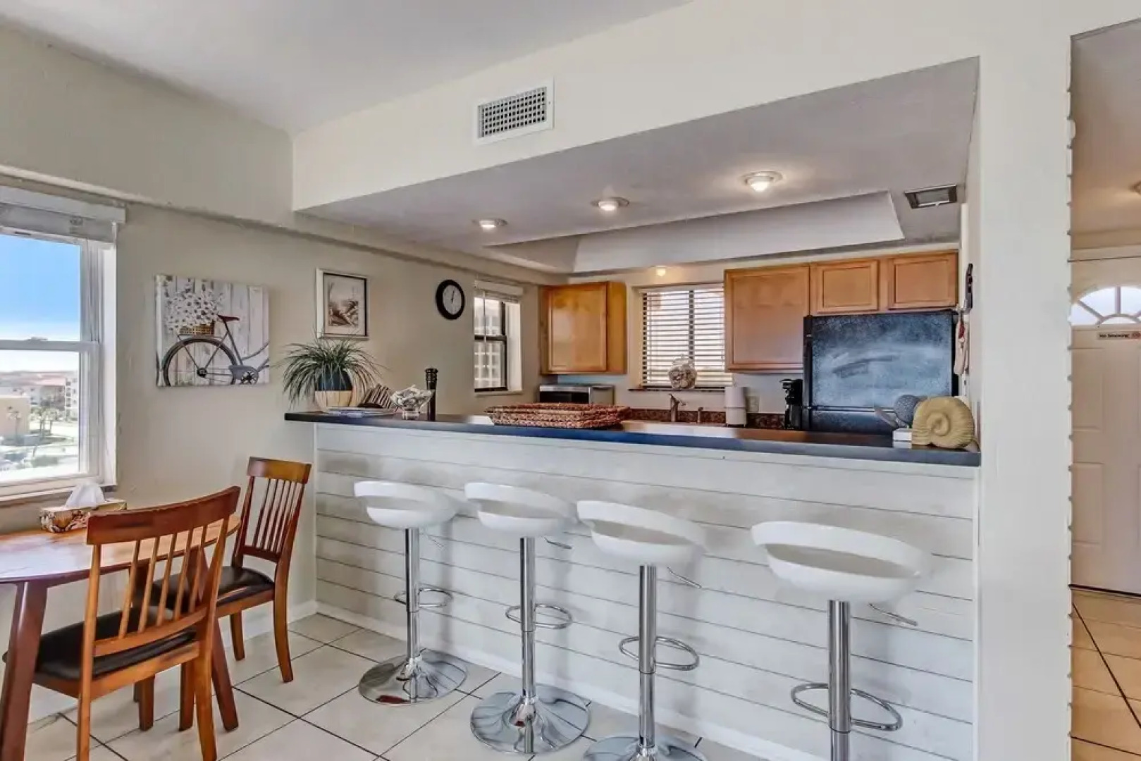 180 Degree Ocean Views Sunrise Sensation