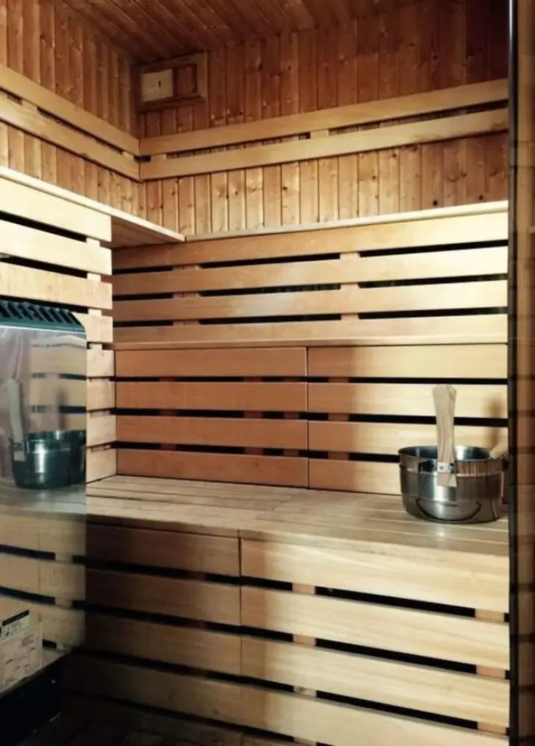 Poppenbull Thatched House