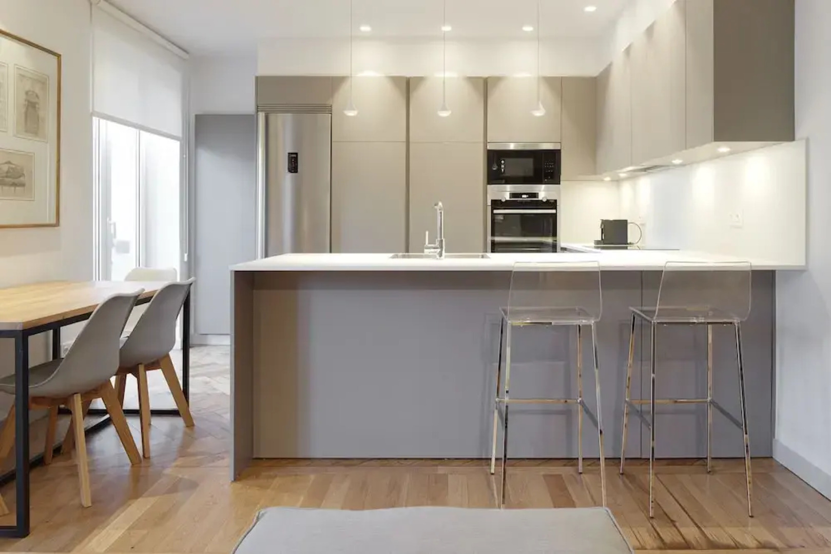 Playa de Ondarreta 3 by FeelFree Rentals