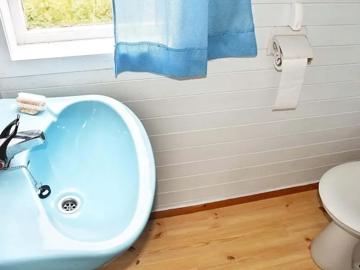 6 Person Holiday Home in Rubbestadneset