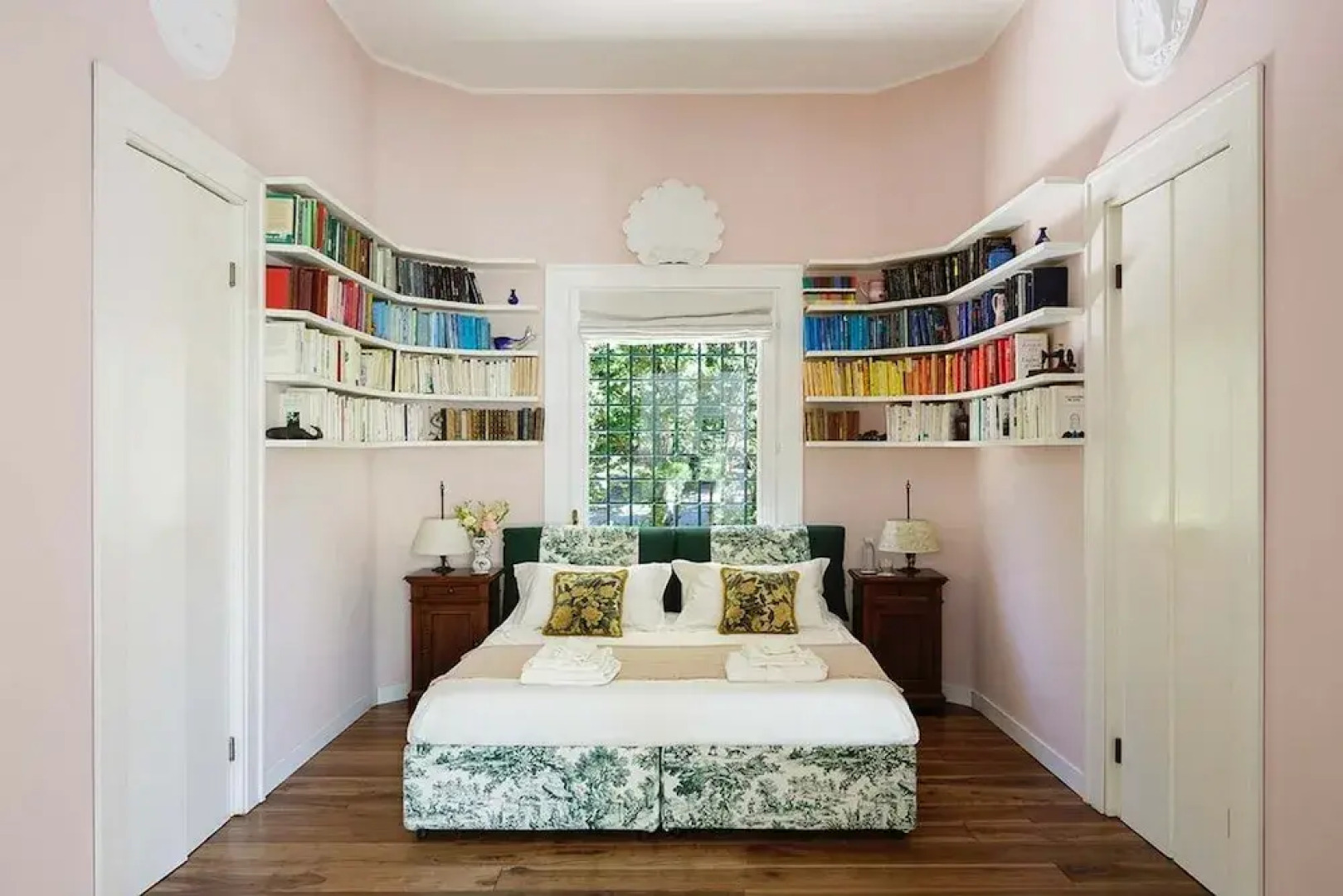 Charming 1BR Suite in Revislate