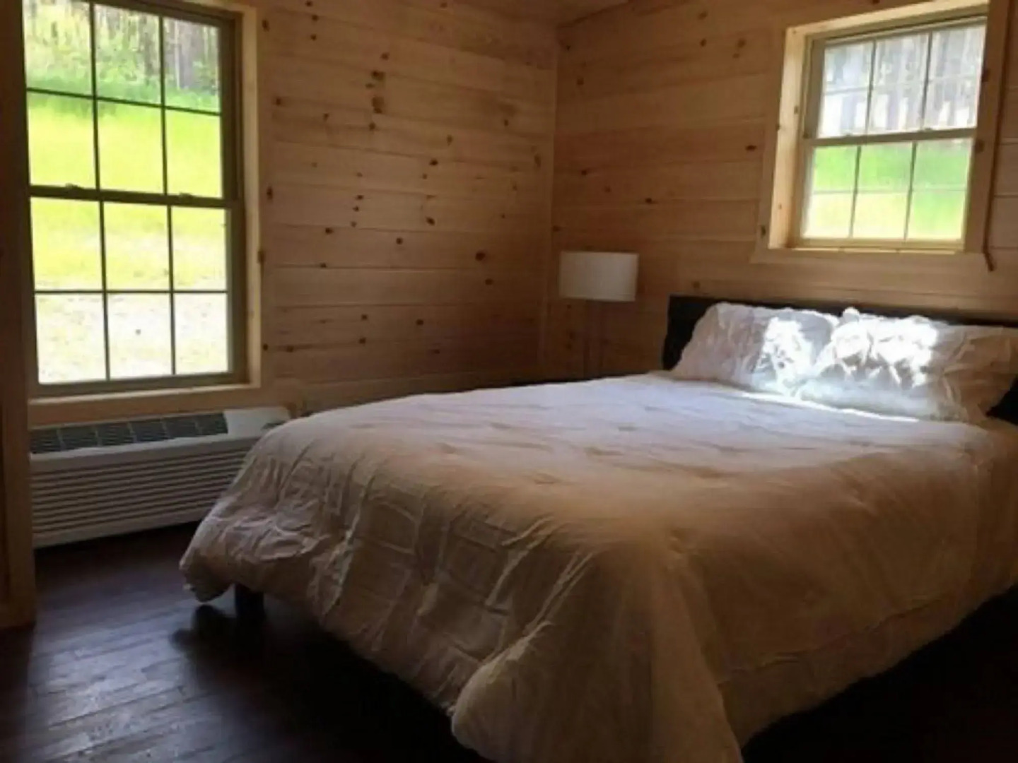 Single Island Shores