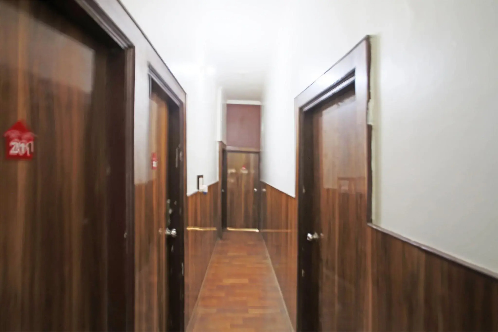 OYO 48007 B.S. Guest House