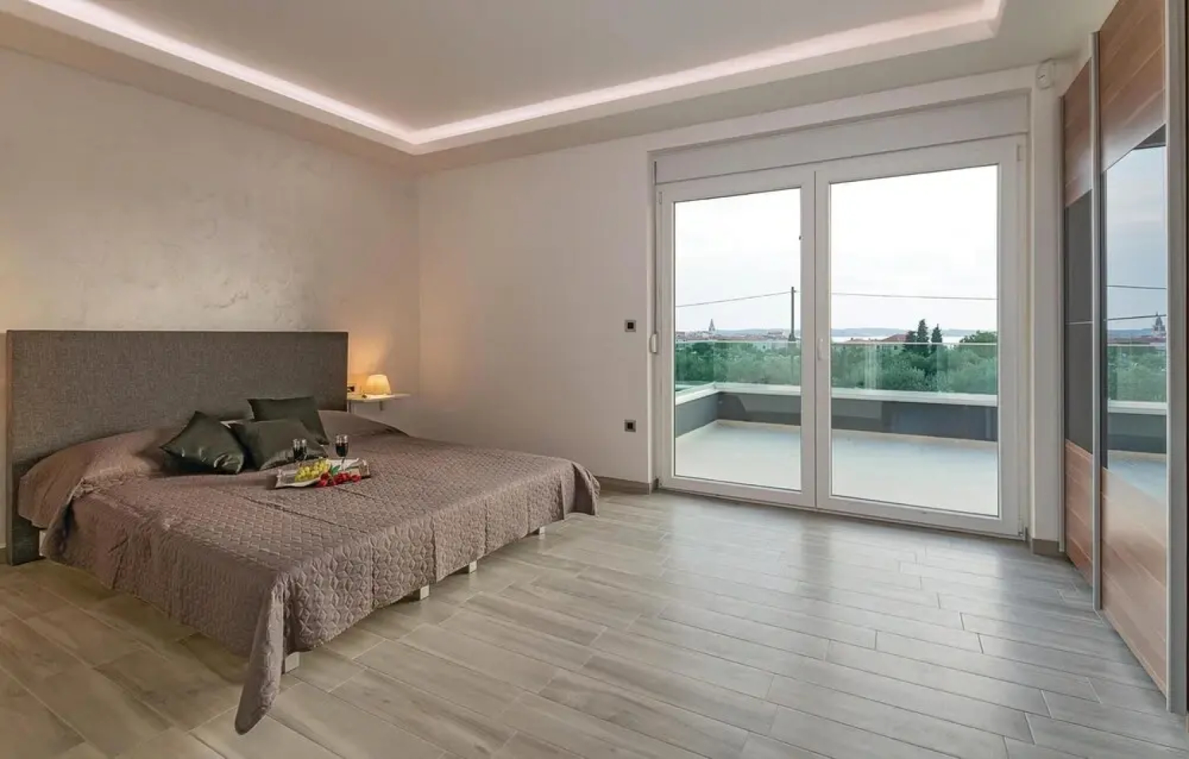 Awesome Home in Fazana With Wifi and 5 Bedrooms