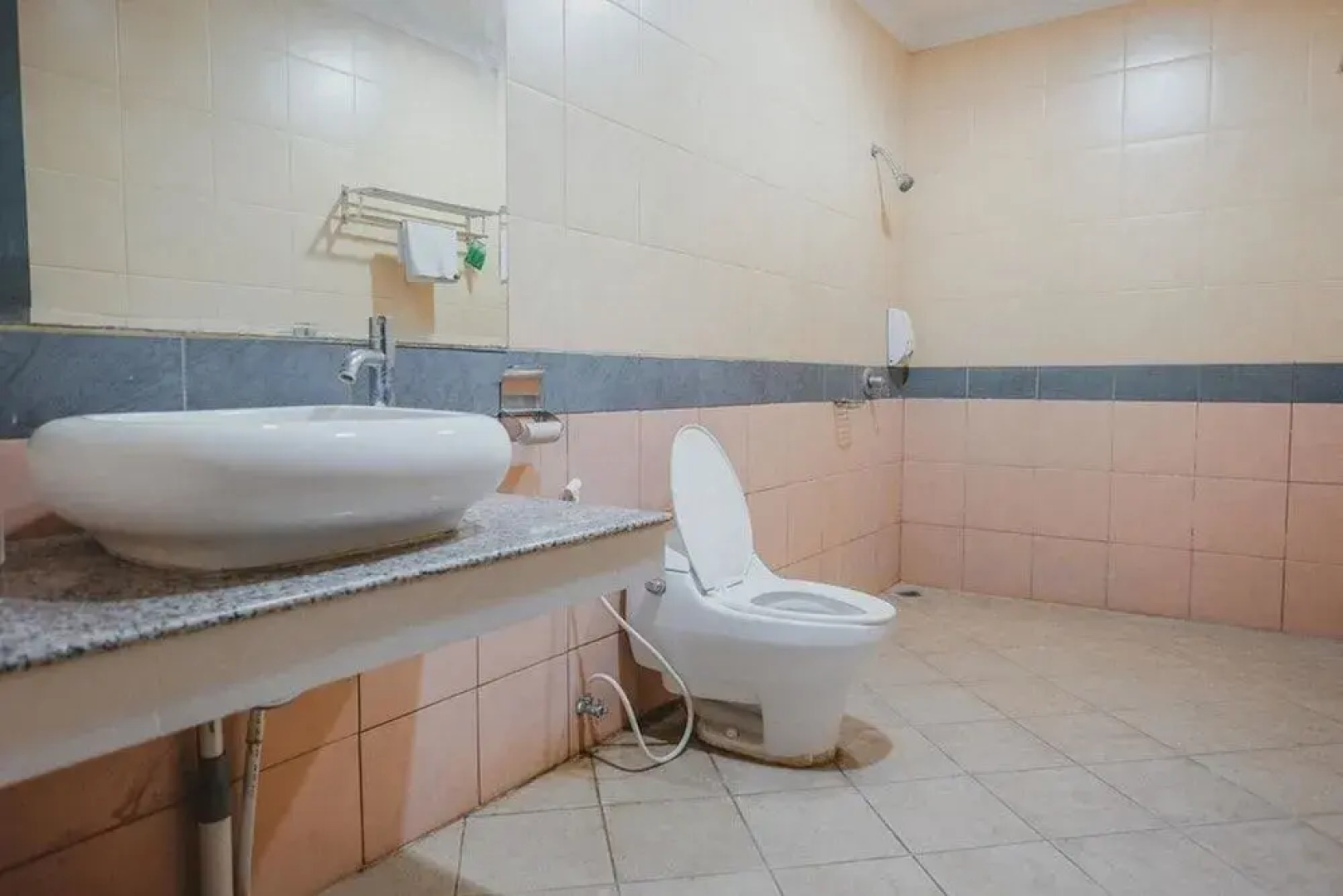 RedDoorz Premium @ Jalan Pal 10 Jambi