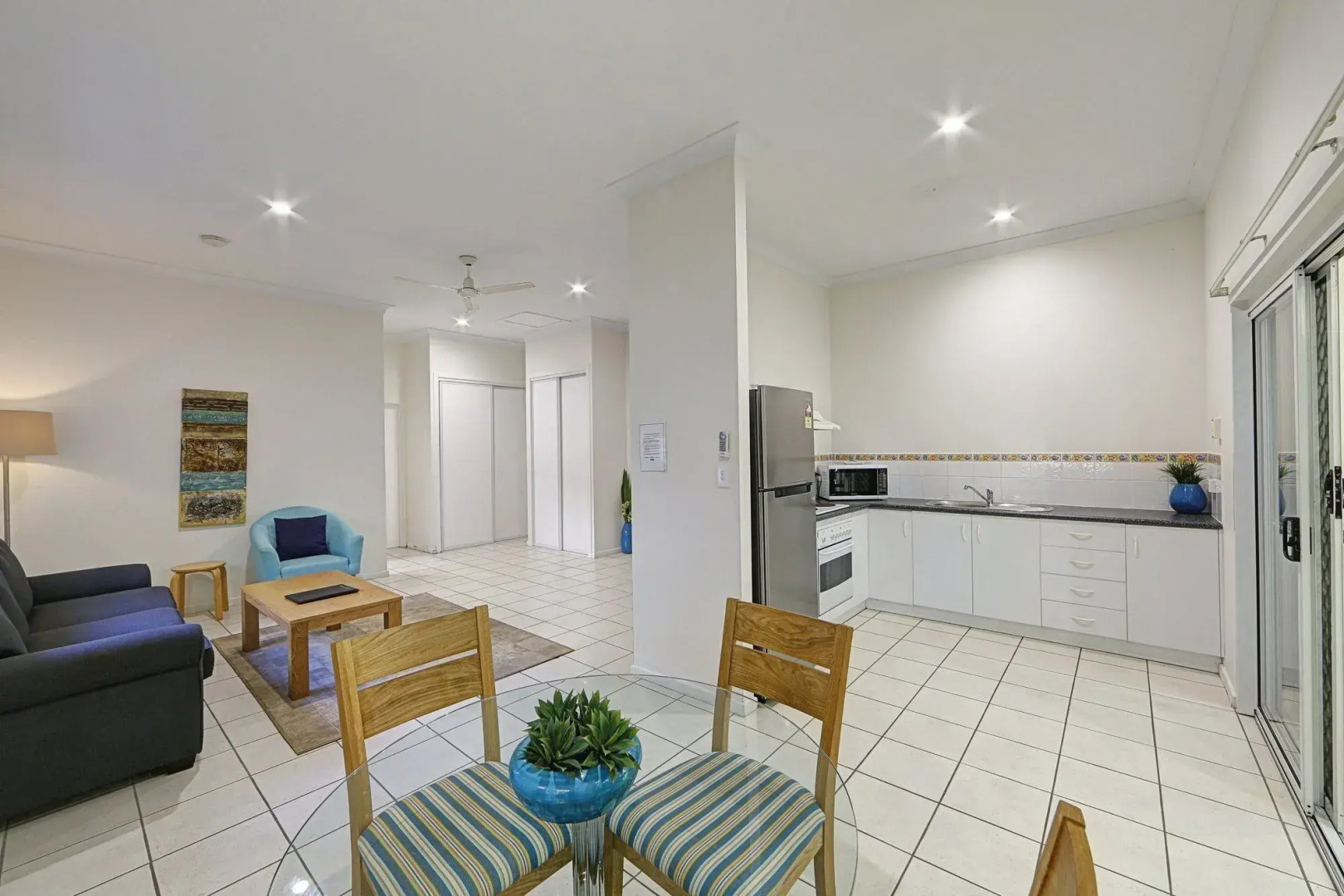 Sandcastles 1770 Motel & Resort