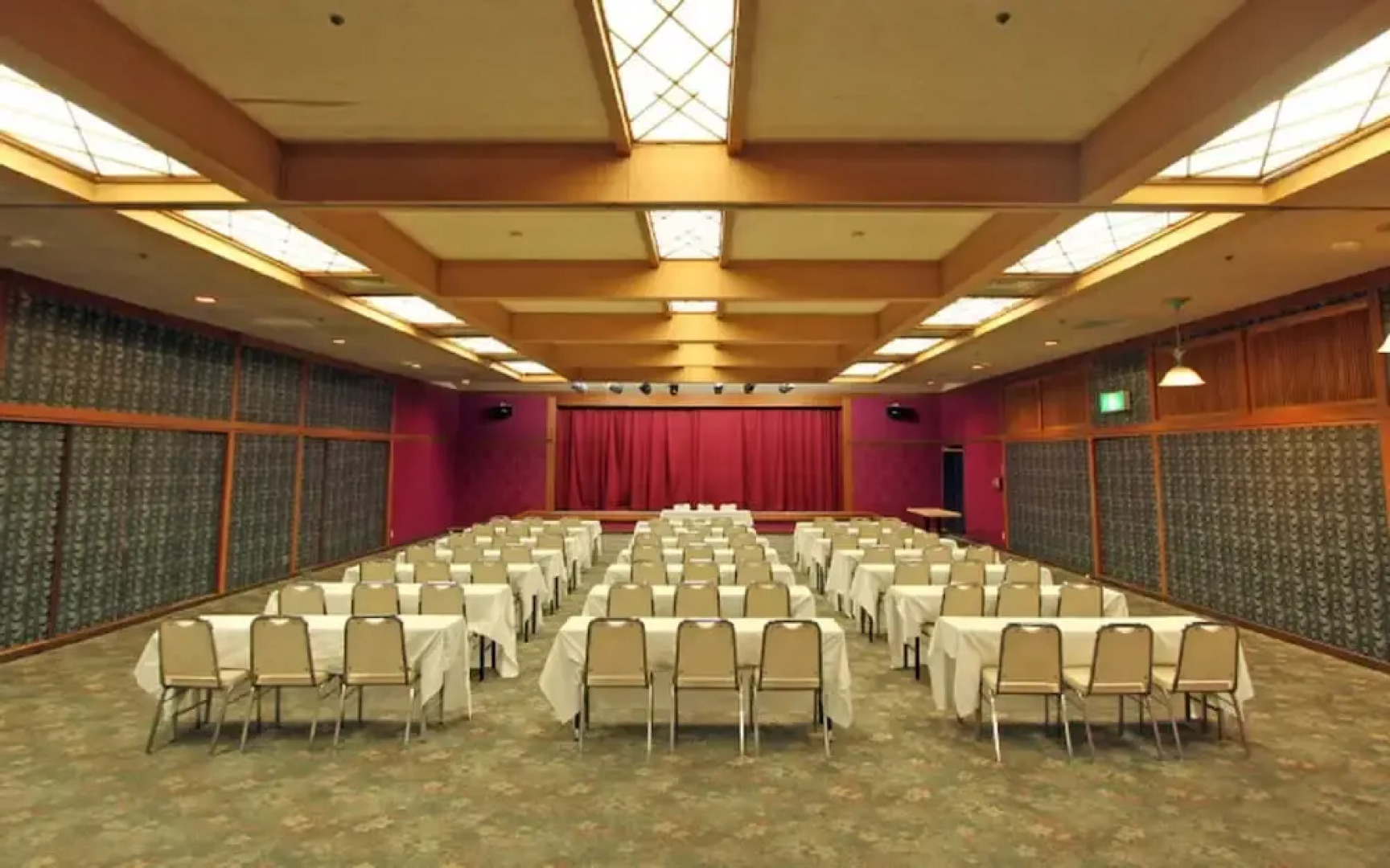 Shirahama Seaside Hotel