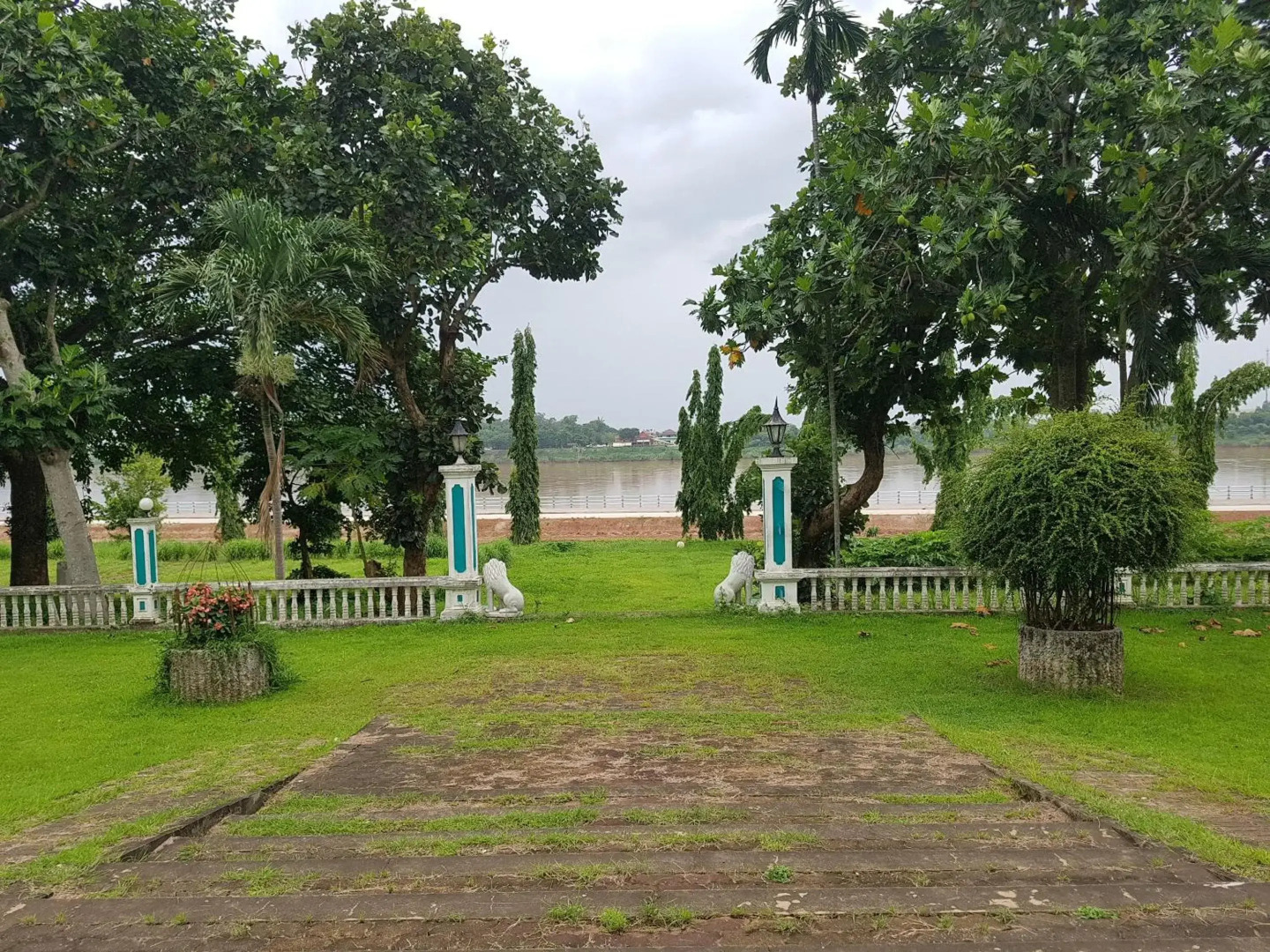 Royal Maekhong Nongkhai Hotel