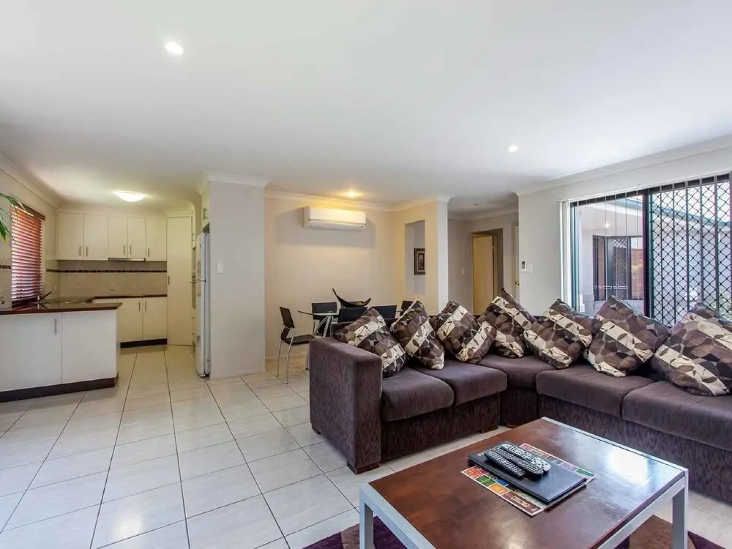 Annand Mews Apartments