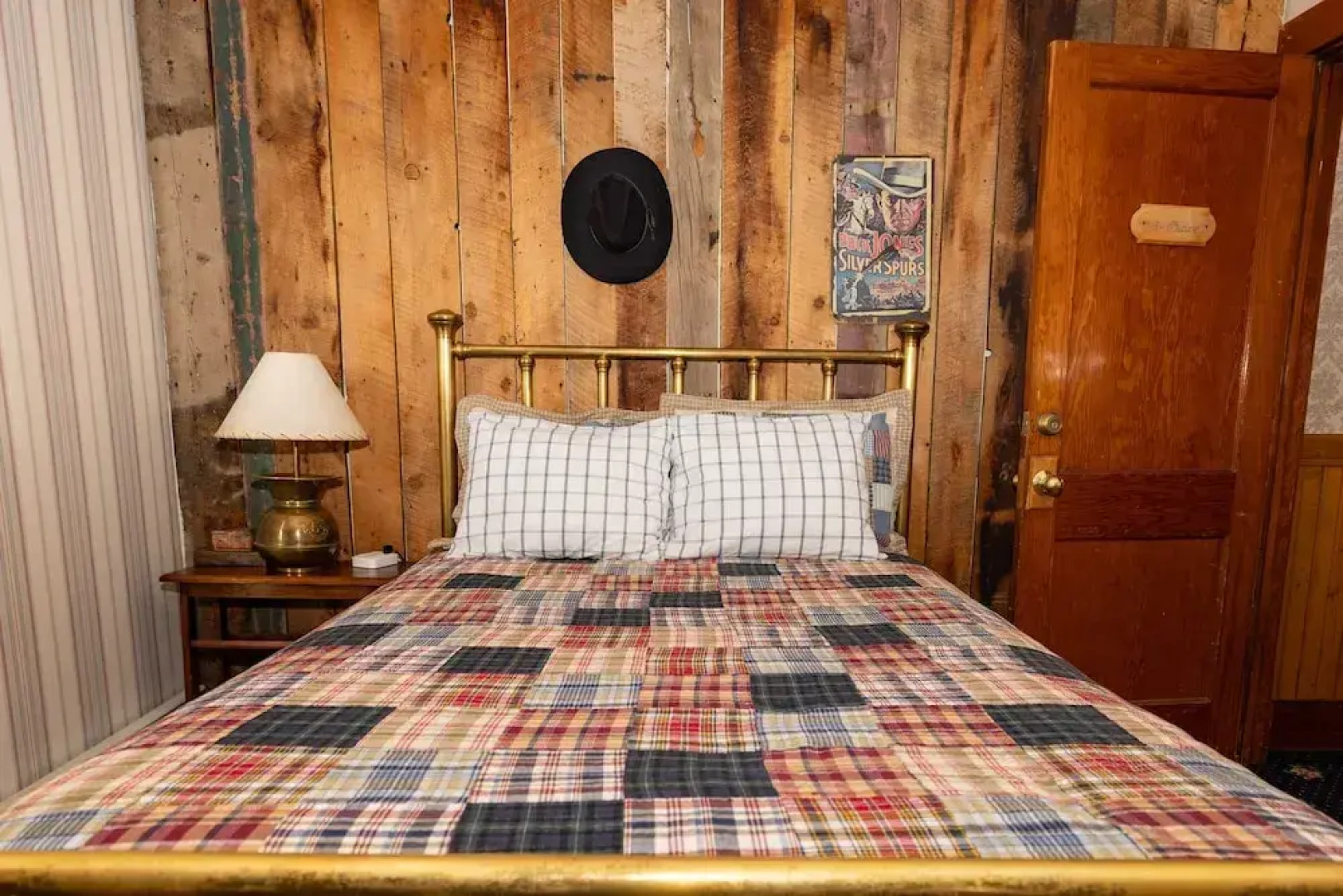 The Hand Hotel Bed & Breakfast