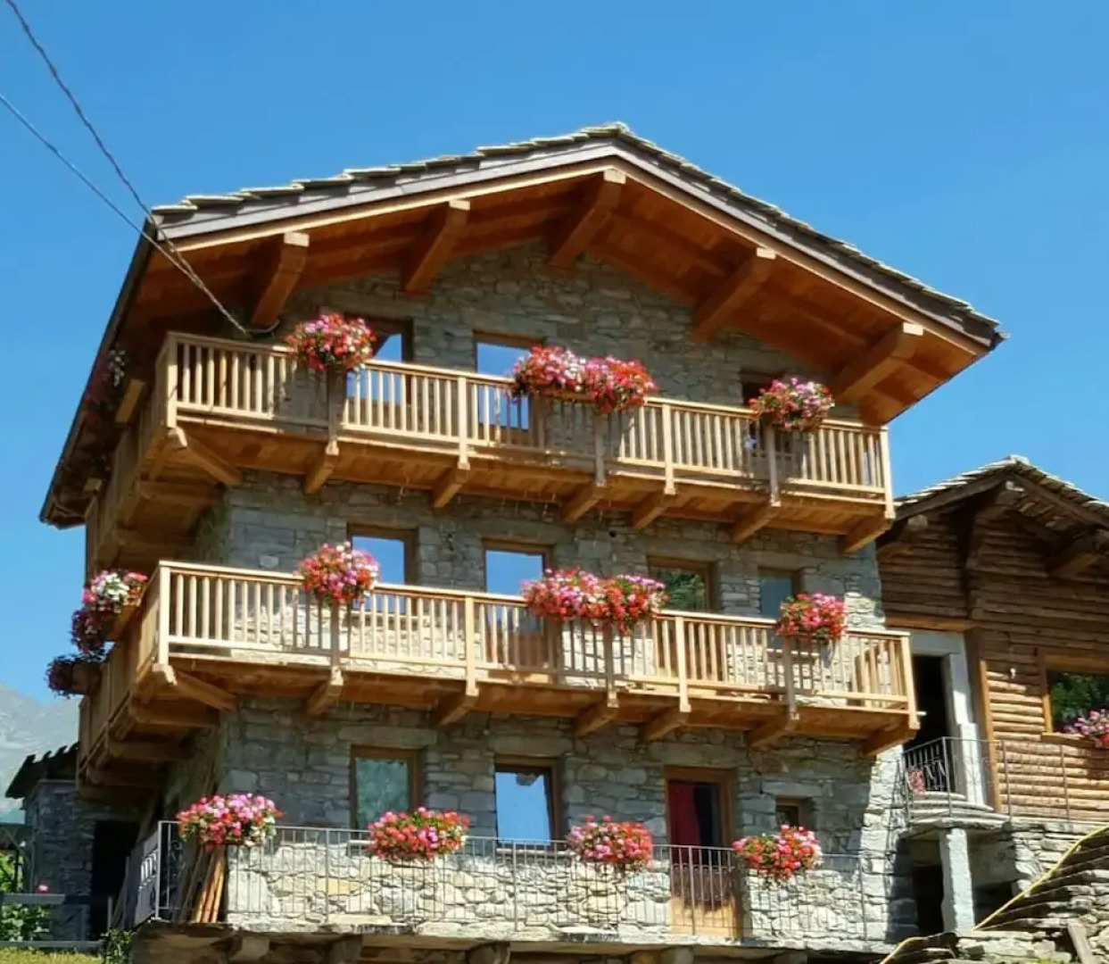 Chalet With one Bedroom in Planaz, With Wonderful Mountain View, Enclosed Garden and Wifi Near the Slopes