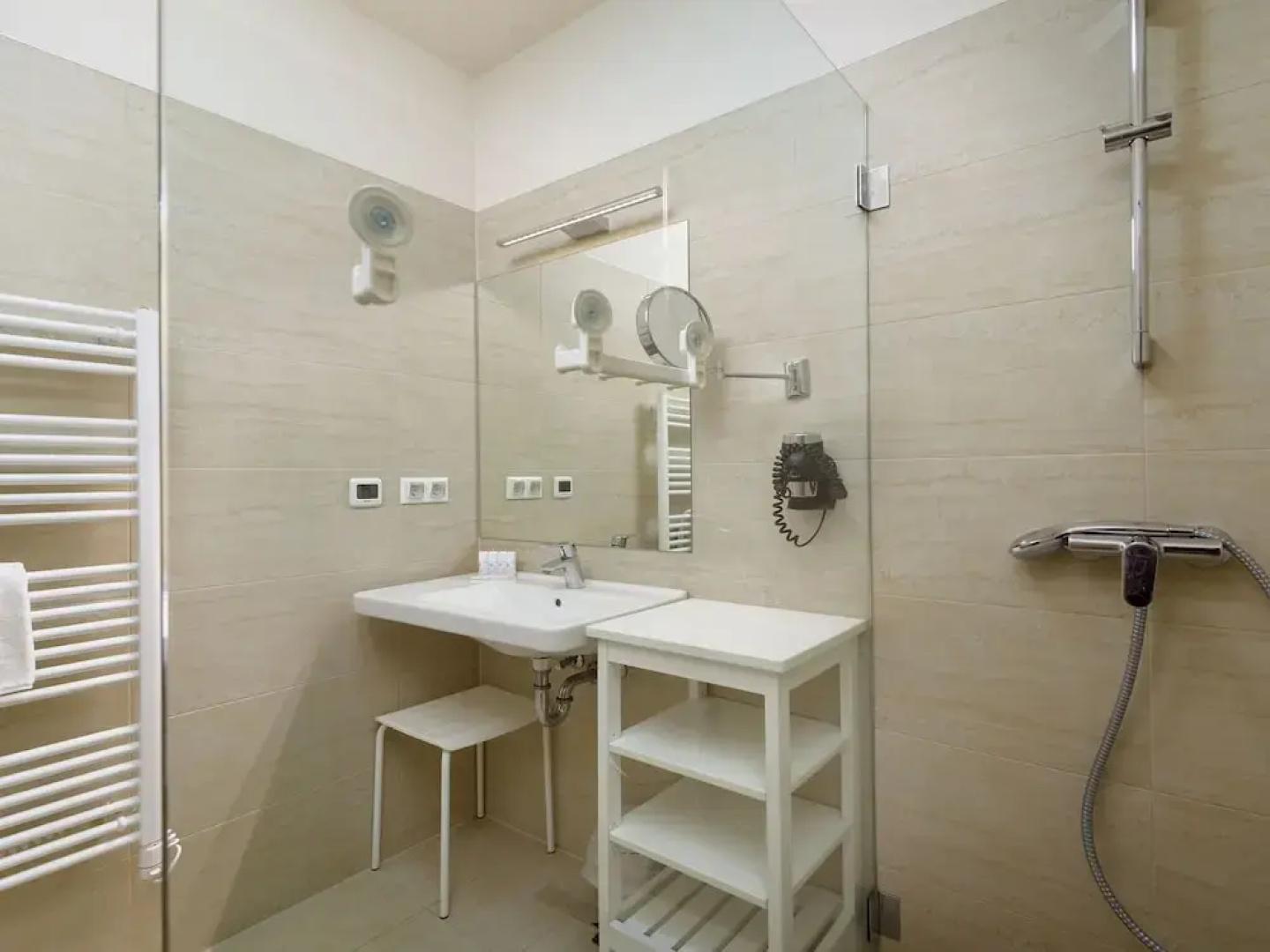 Luxurious Apartment Near Lutzmannsburg Thermal Baths