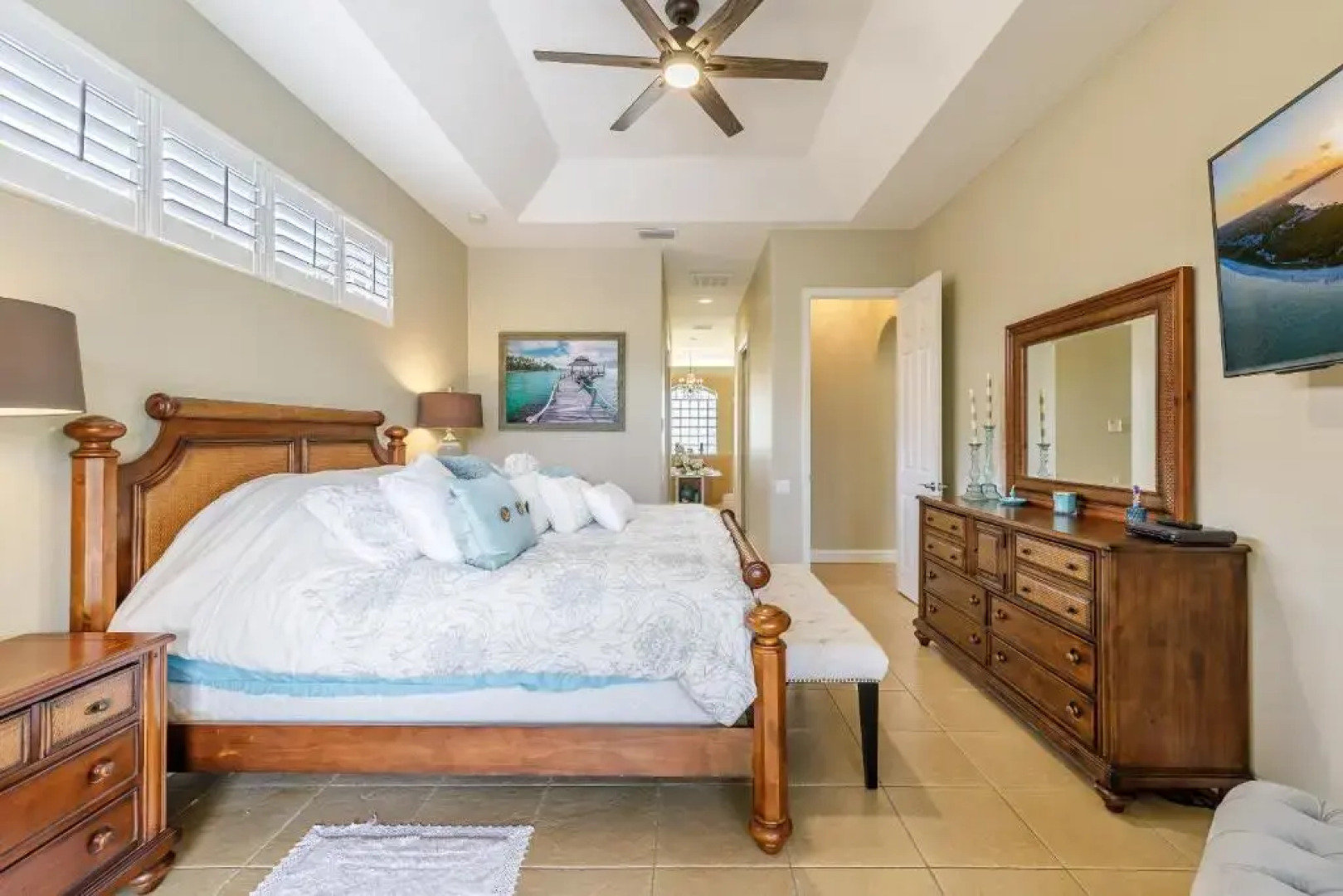 Villa Neptune's Grotto- BRAND NEW with heated Pool, Hot Tub, and dock with Tiki