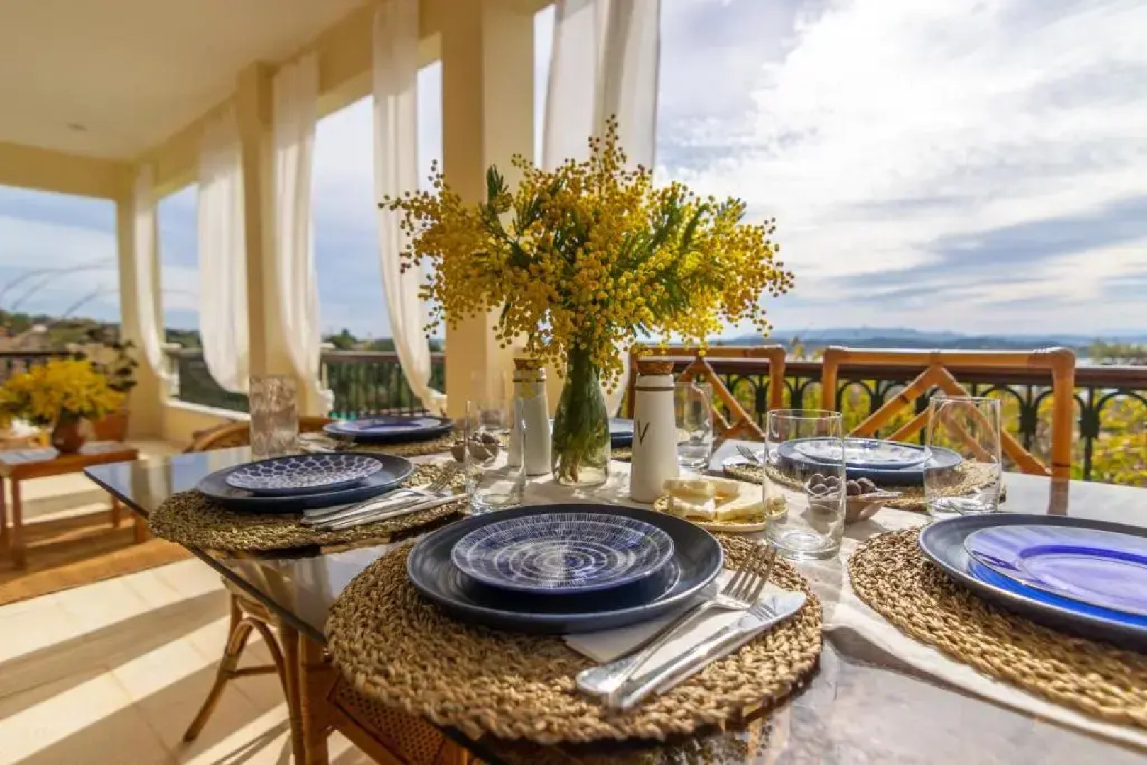 House with amazing ocean view and patio - pool