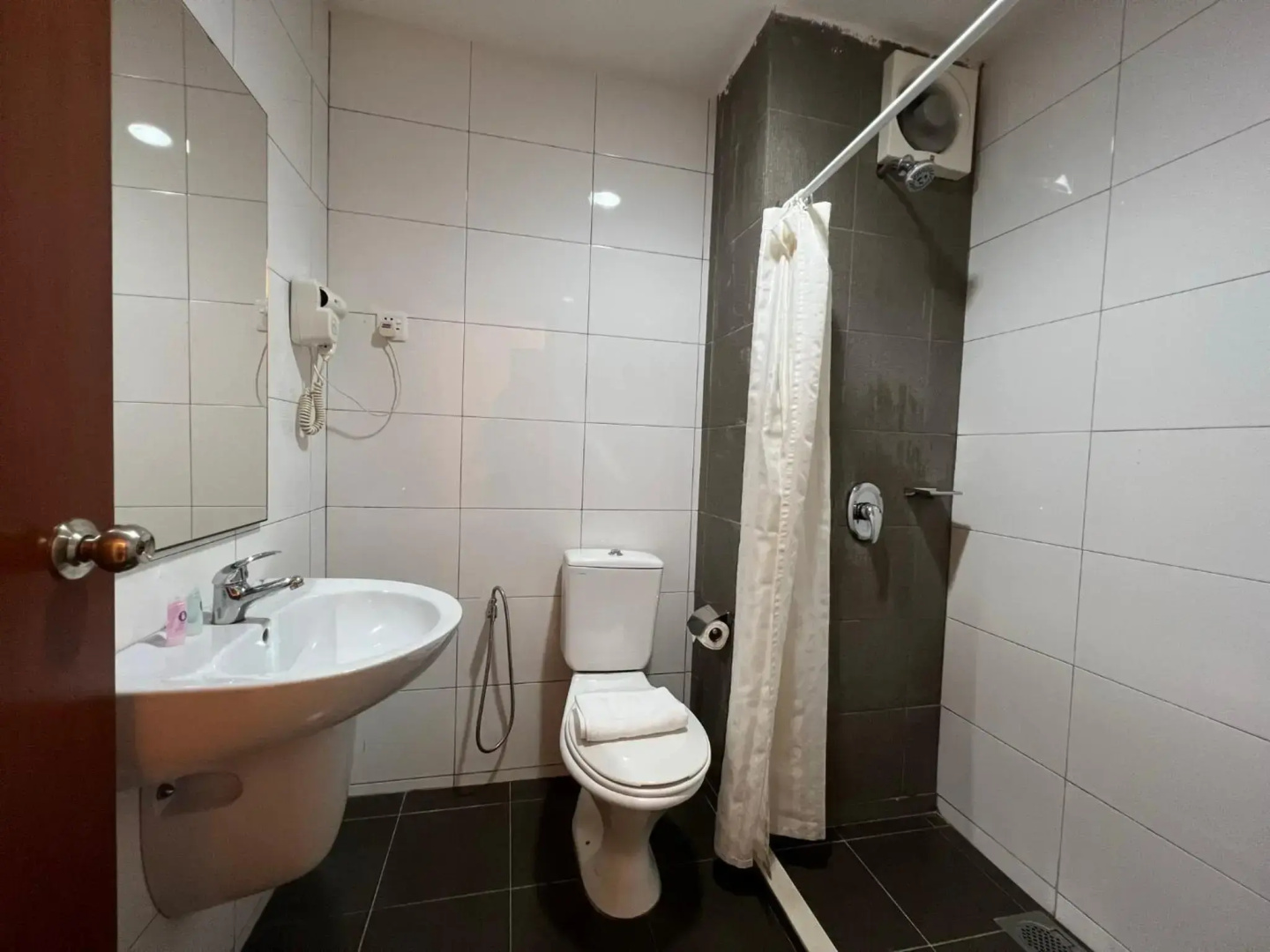 SSL Traders Hotel