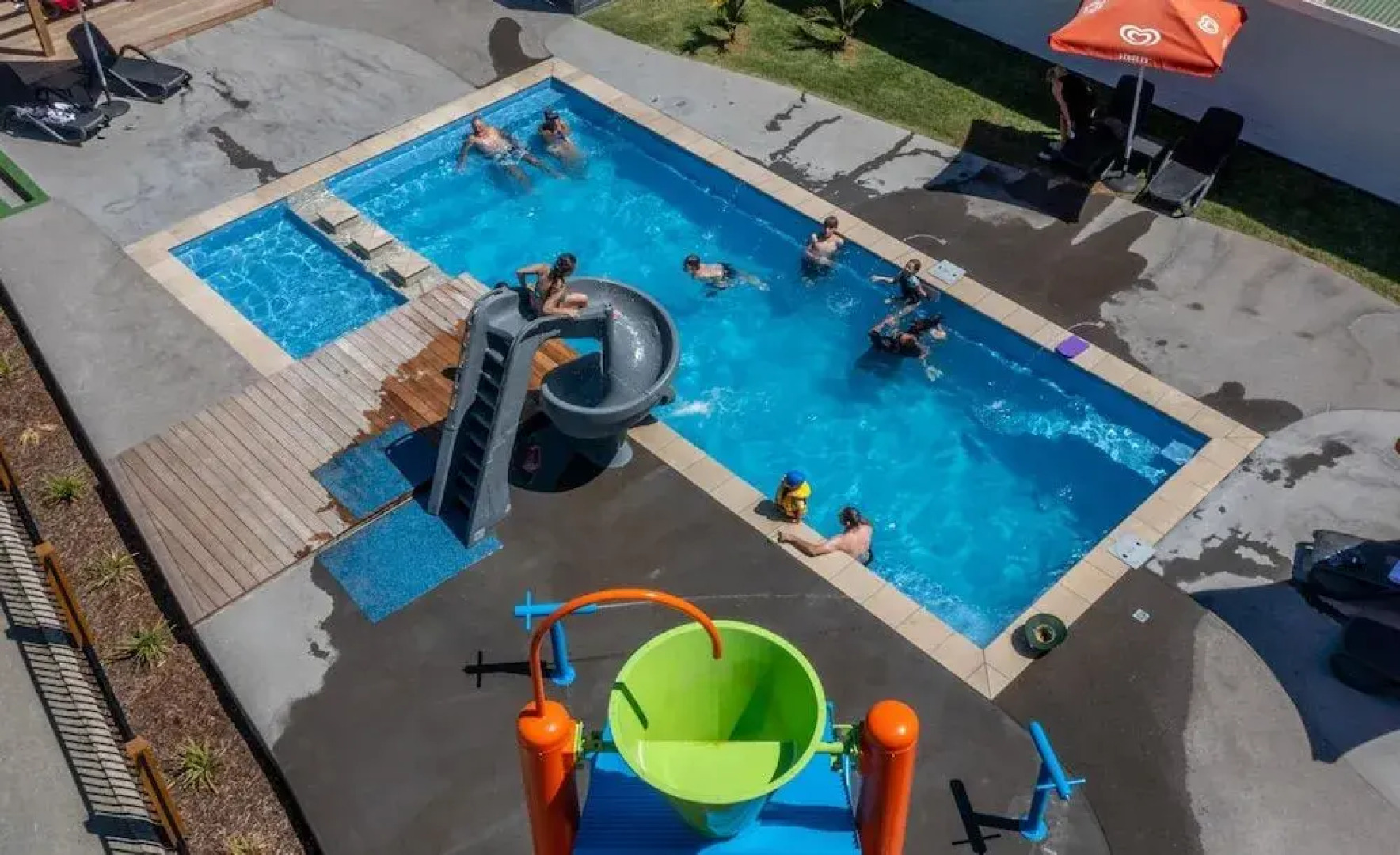 Coromandel Shelly Beach TOP 10 Holiday Park