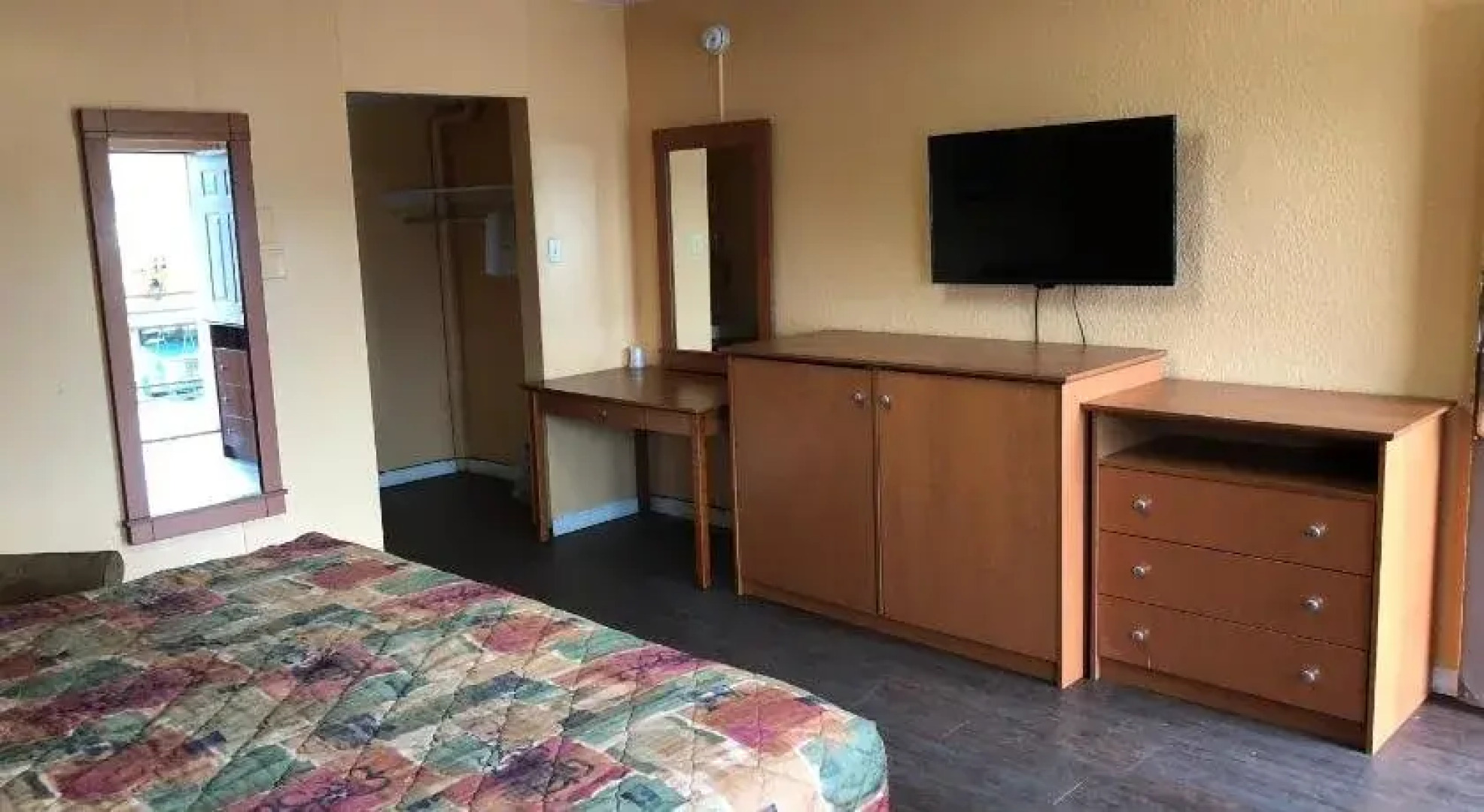 Economy Inn Hot Springs