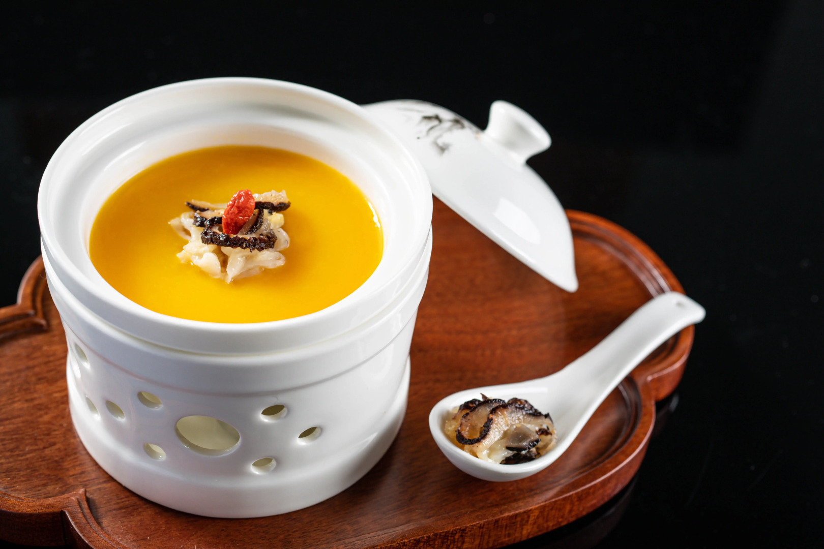 Отель Holiday Inn Hangzhou Binjiang