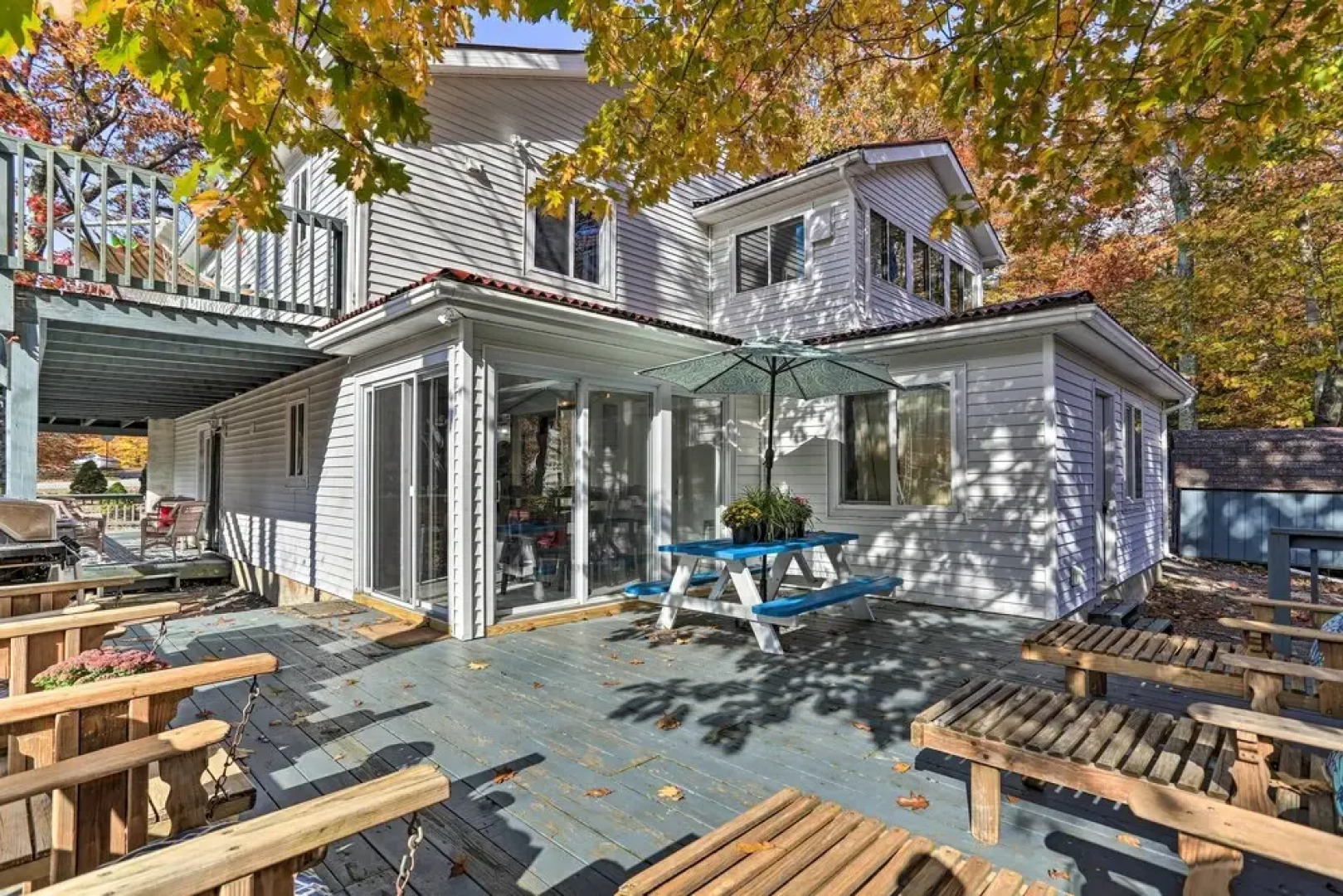 Tobyhanna Home w/ Hot Tub, Fire Pit, Deck + Grill!