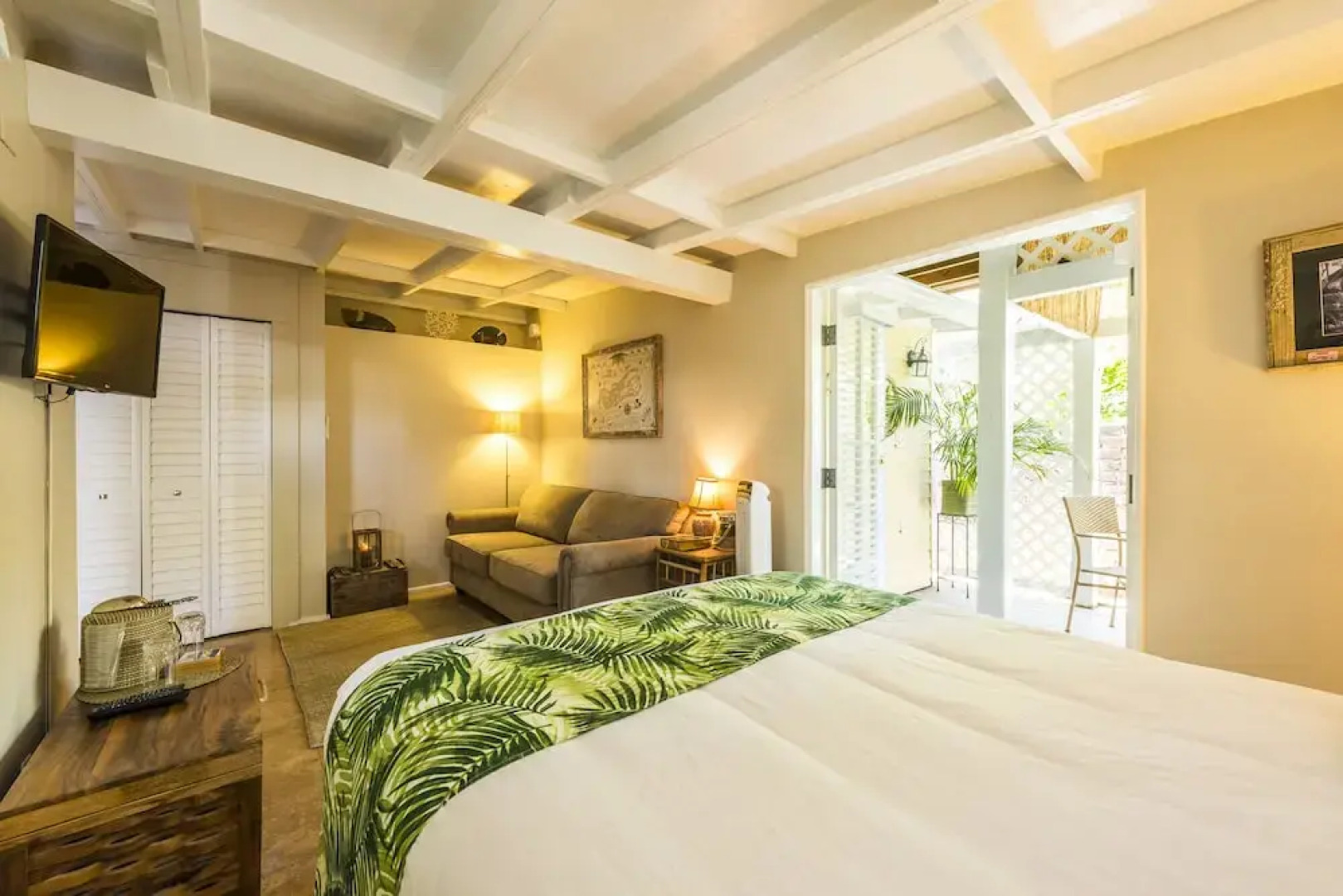 Andrews Inn & Garden Cottages