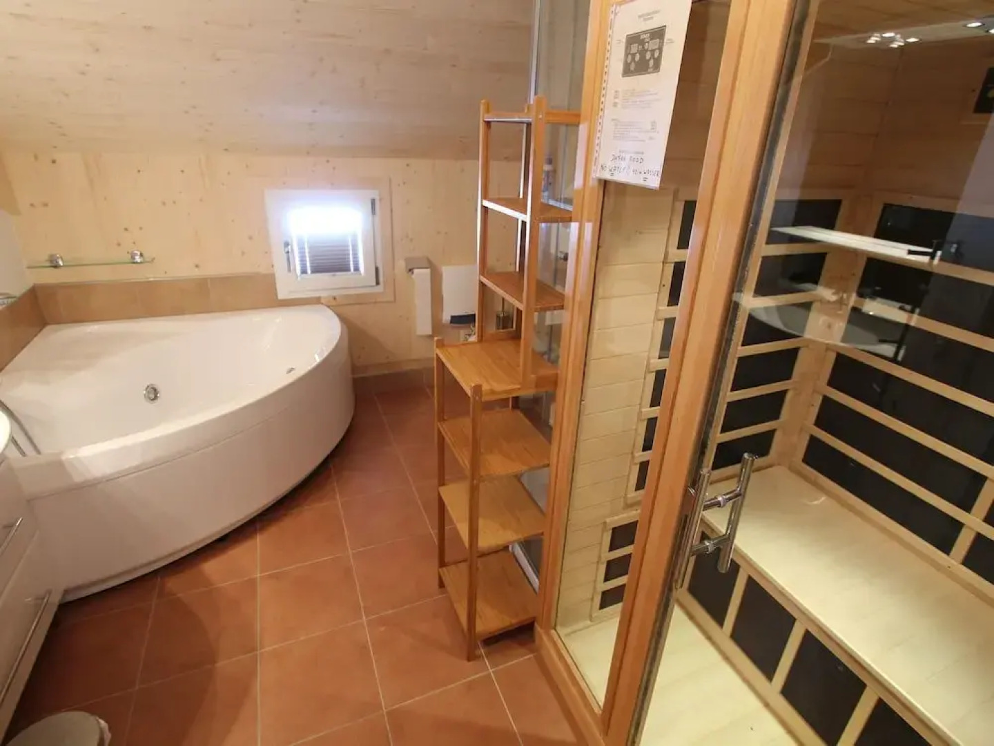 Lovely Chalet With Sauna