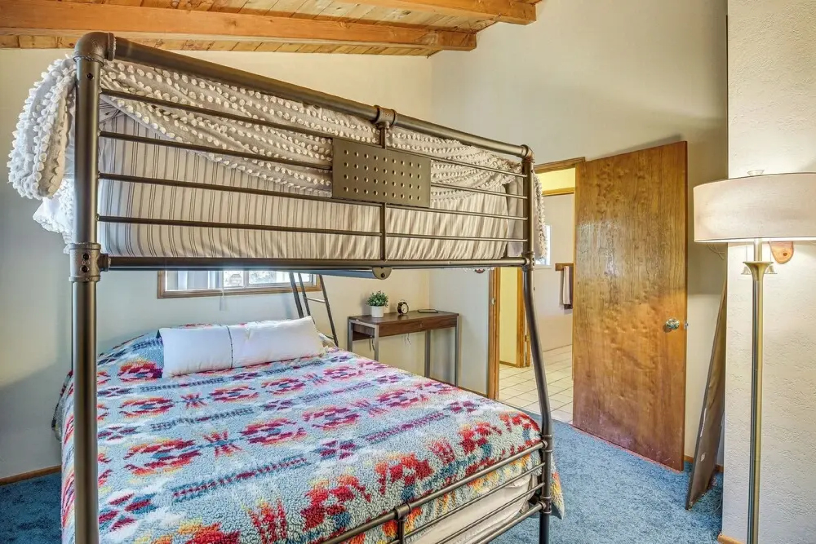 Cedar Glen Cabin  3 Mi to Lake Arrowhead Village!