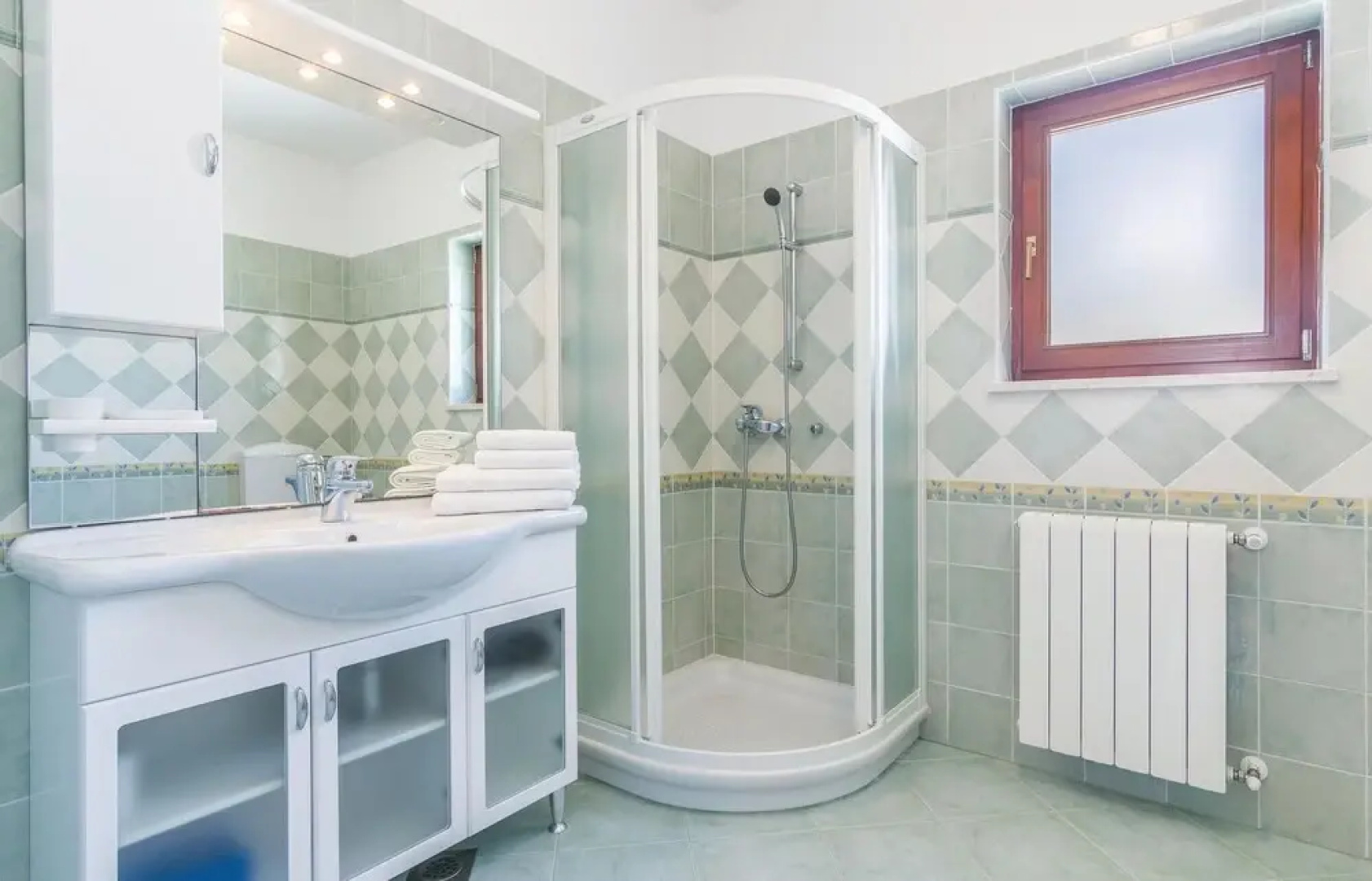 Beautiful Home in Buje With Wifi and 4 Bedrooms