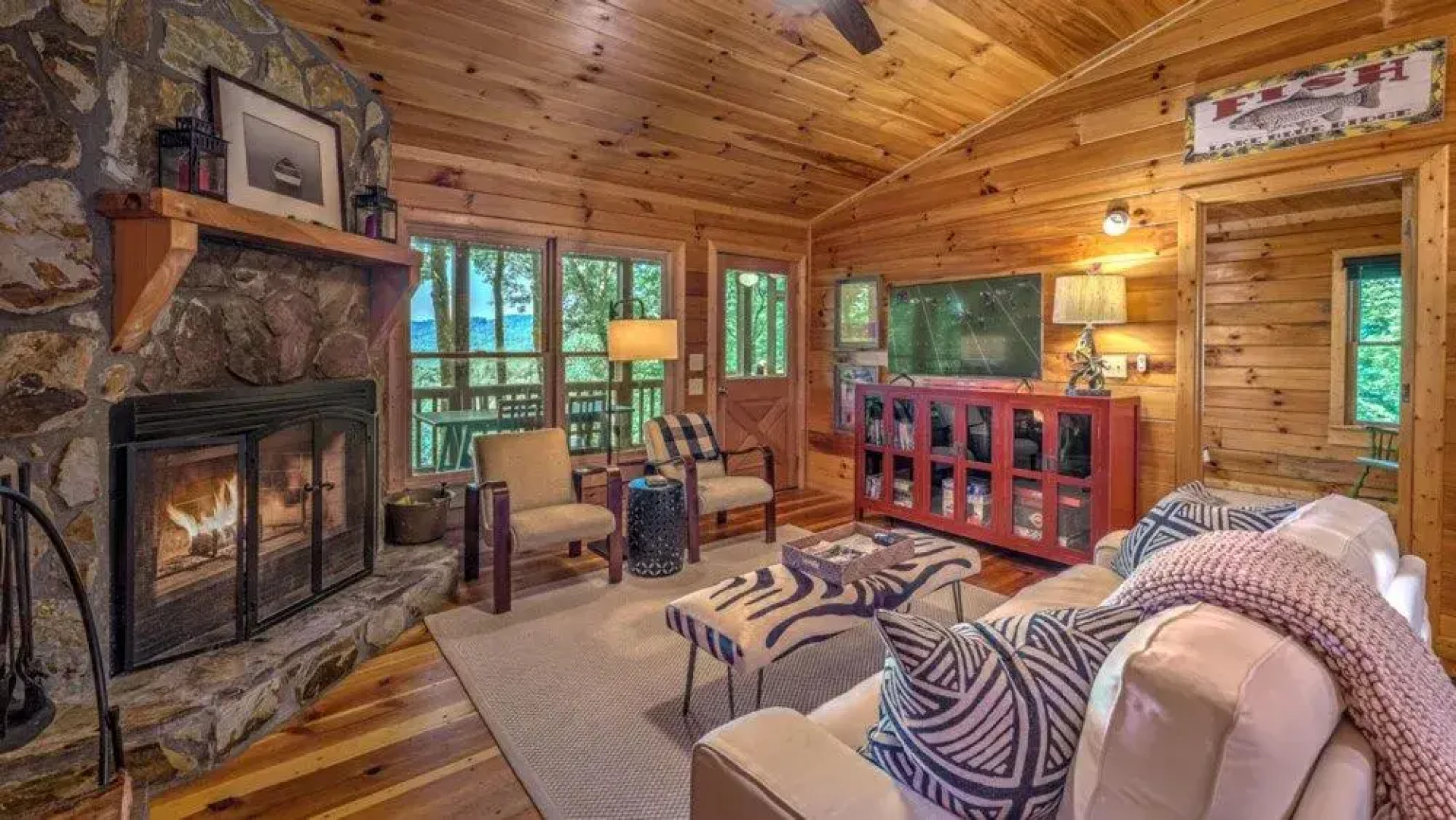 Cozy Aska Cabin by Escape to Blue Ridge