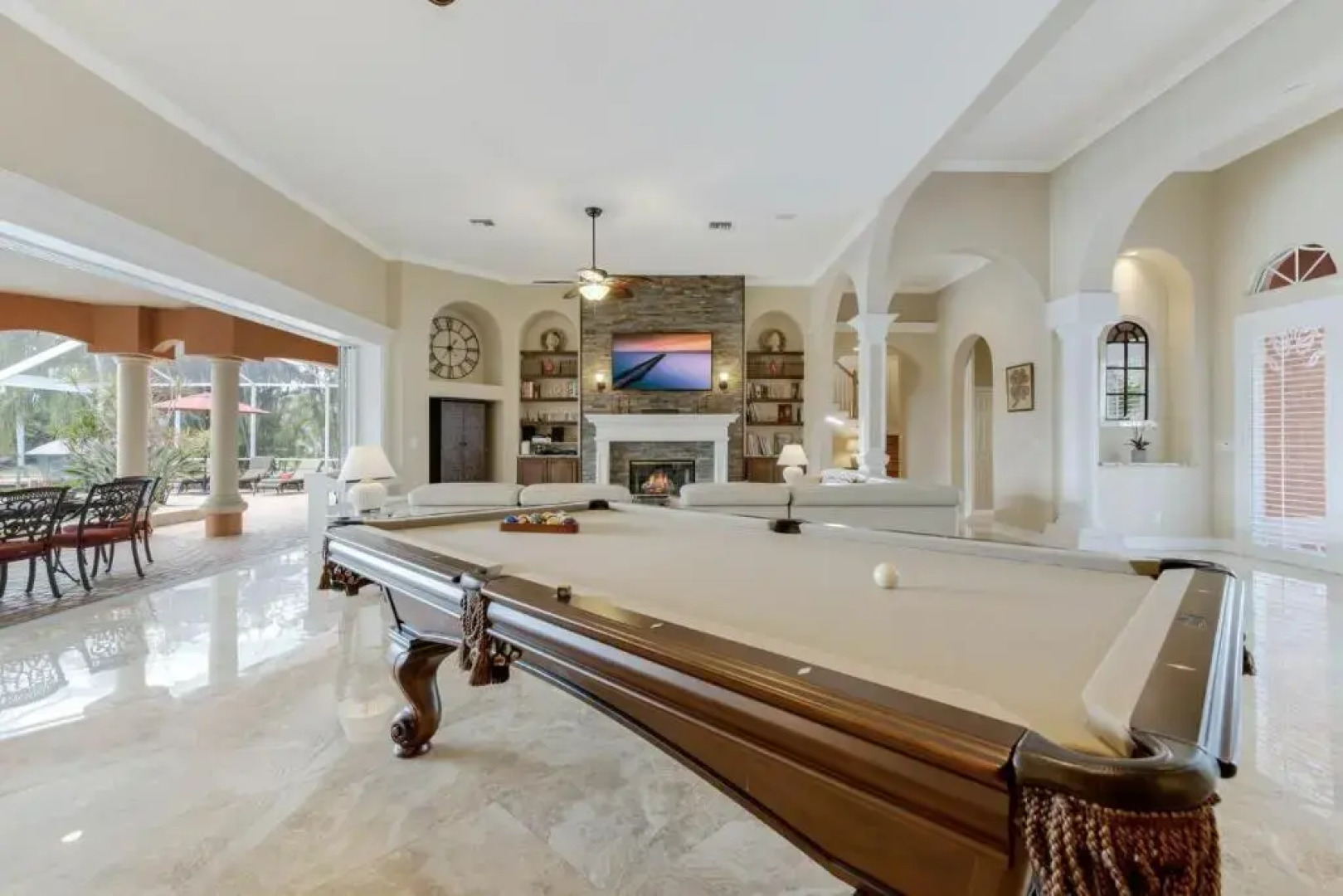 STUNNING Villa with Custom pool, Spa, pool table, Kayaks & sleeps 14! - Villa Flandria - Roelens