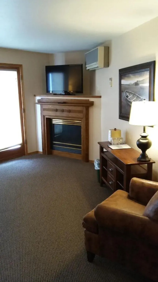 Lodge at Leathem Smith