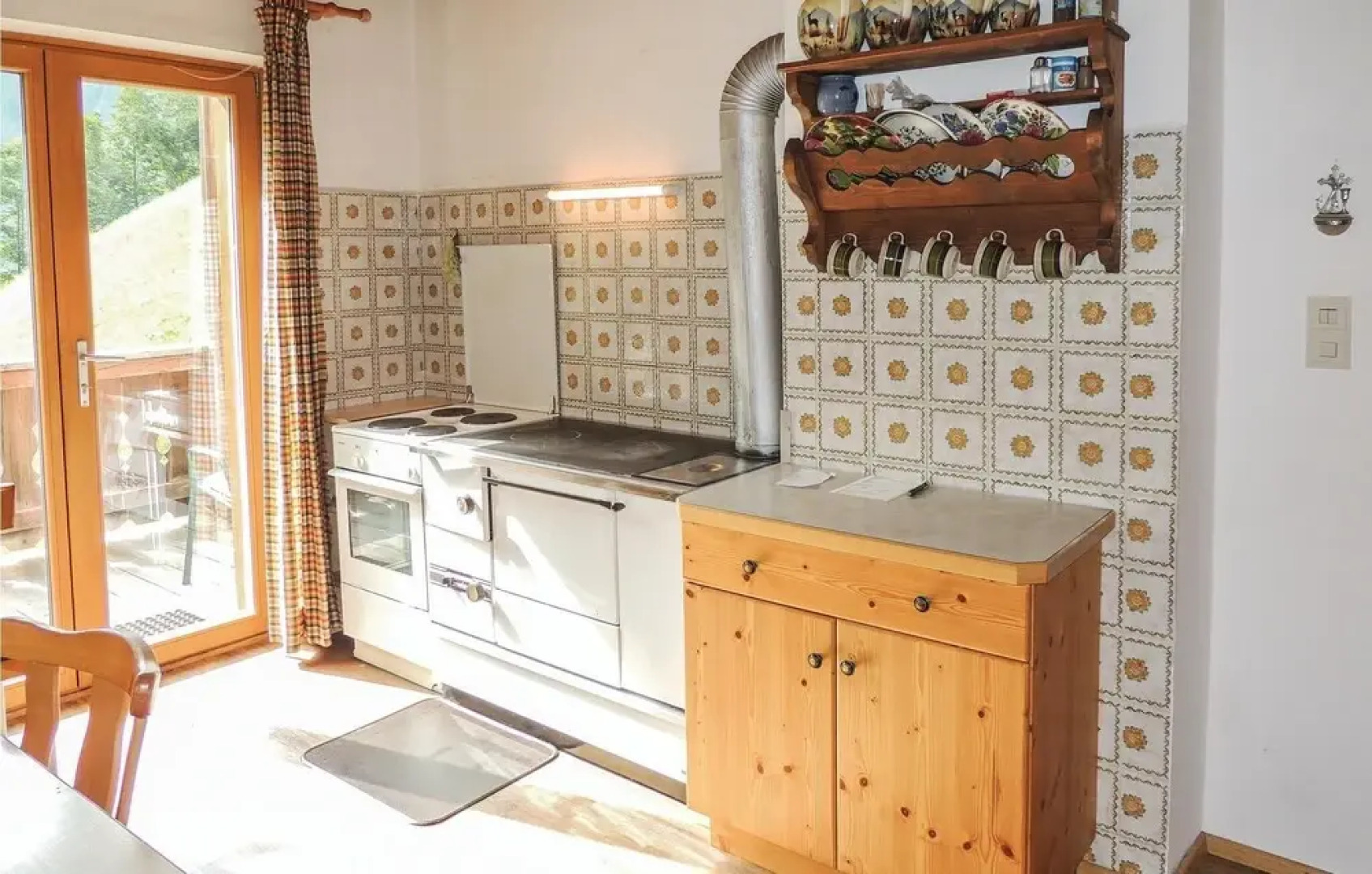 Stunning Home in Hüttschlag With 4 Bedrooms, Sauna and Wifi