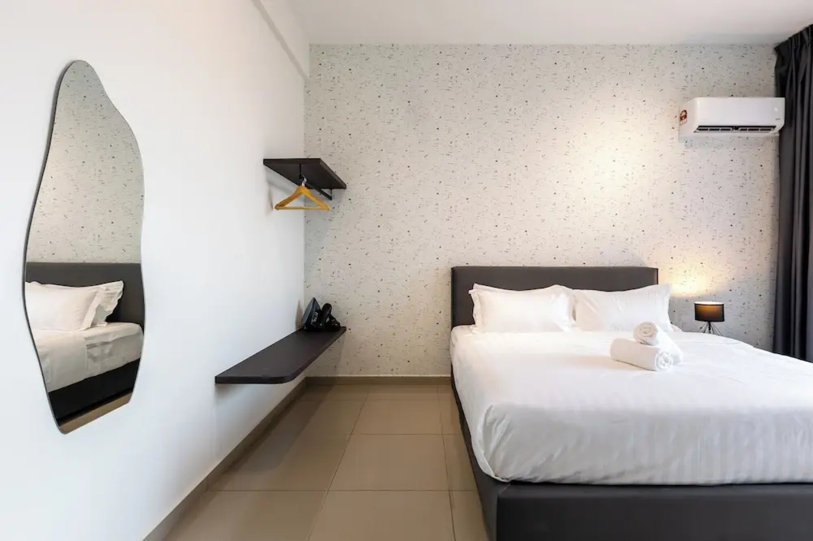 Sunshine Residence Suites