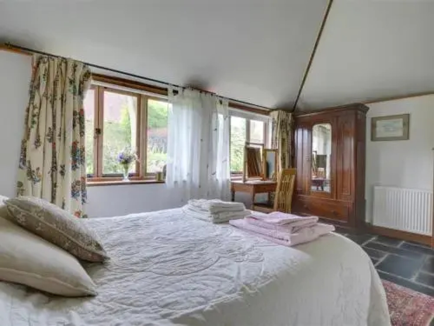 Holiday Home Brook Farm Oast