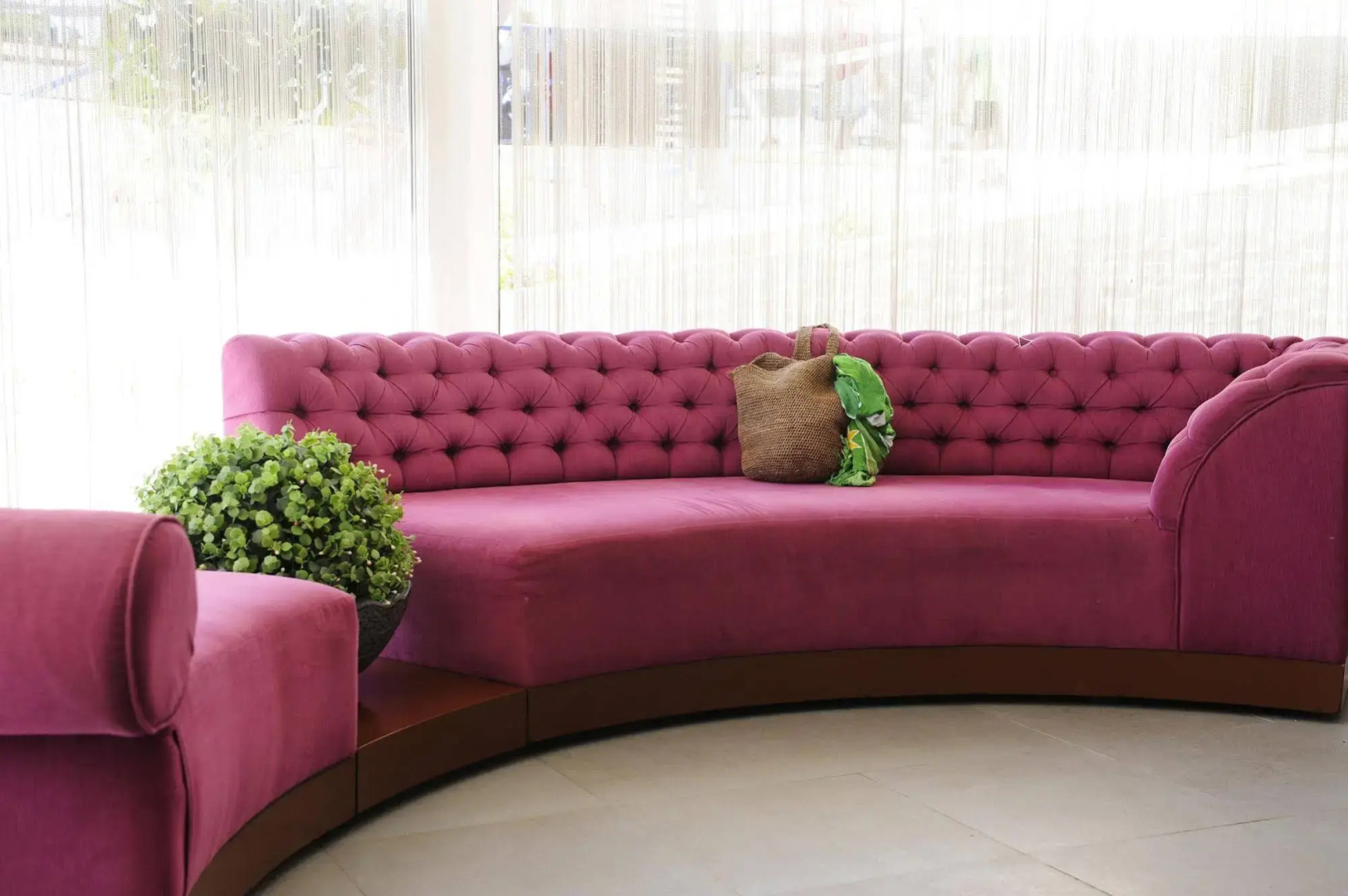 Joker Side Hill Suite Hotel