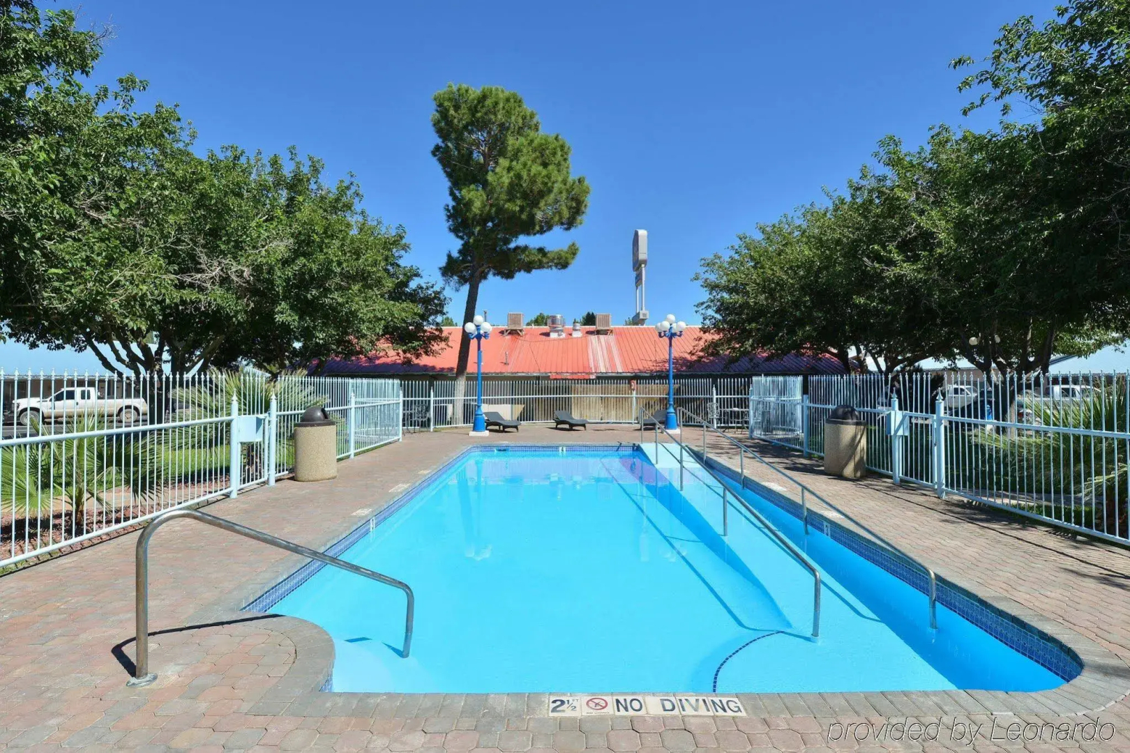 Best Western Swiss Clock Inn