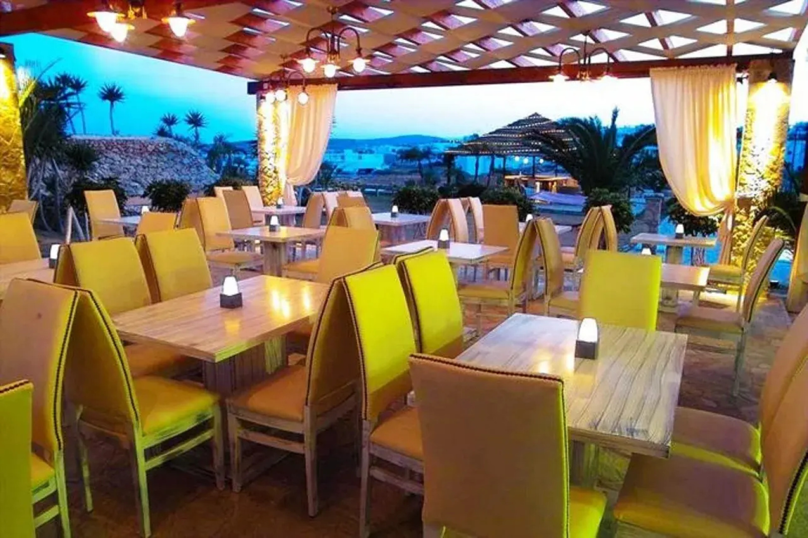 Koufonisia Hotel & Resort