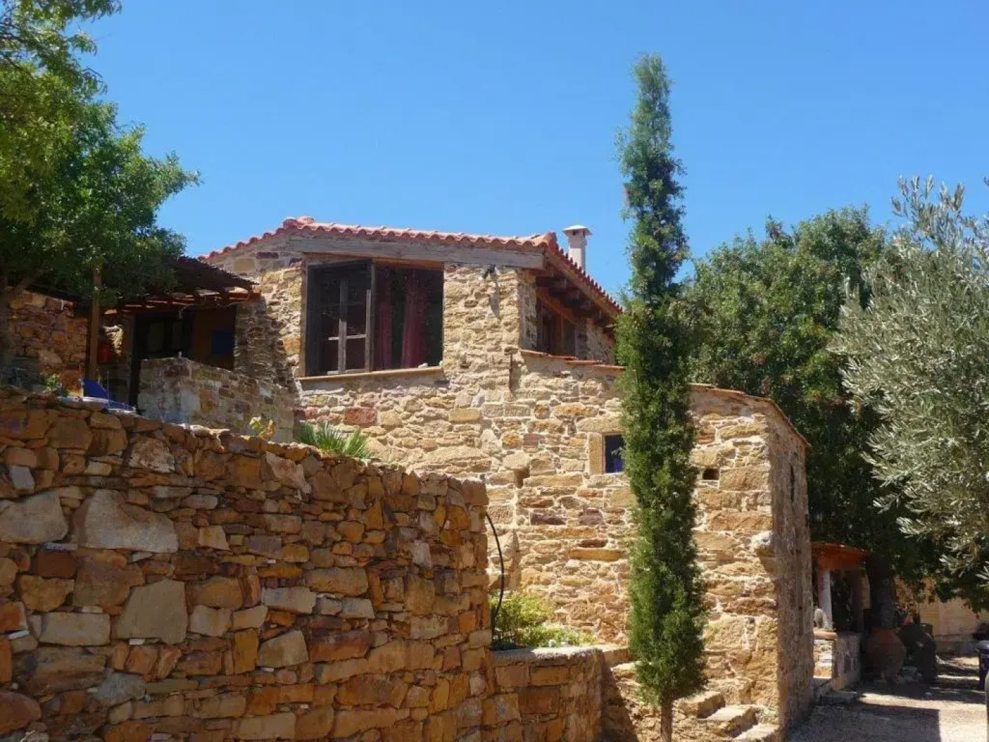 Villa Spiti Elaionas